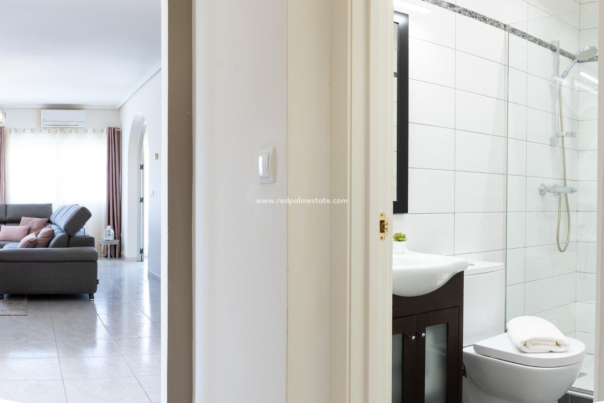 Revente - Villa -
Orihuela Costa - Playa Flamenca