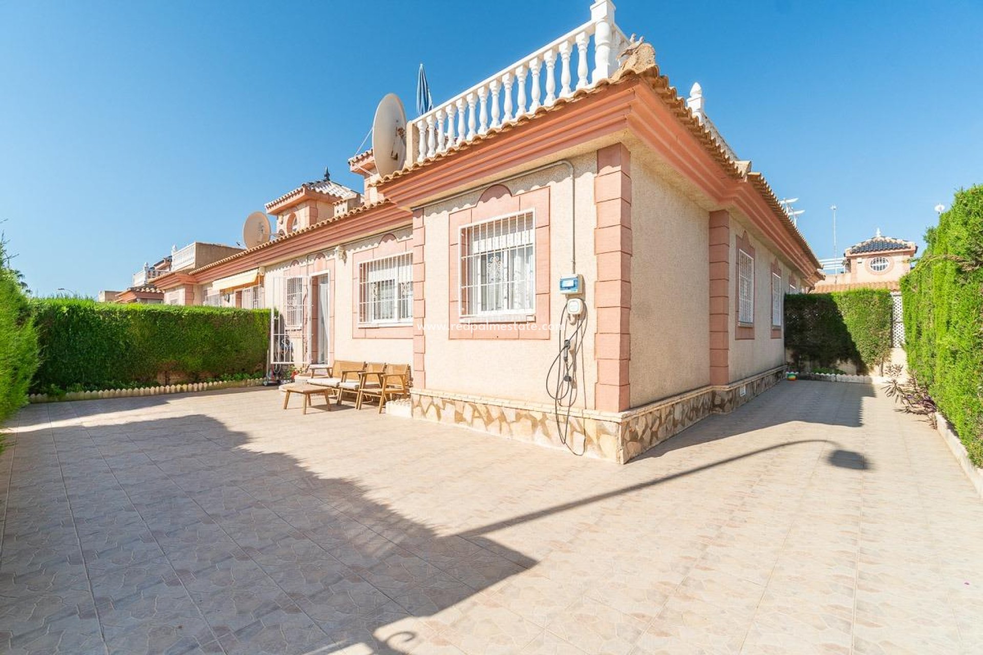 Revente - Villa -
Orihuela Costa - Punta prima