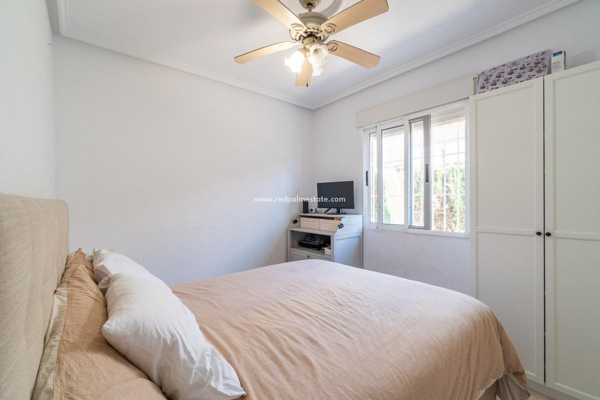 Revente - Villa -
Orihuela Costa - Punta prima