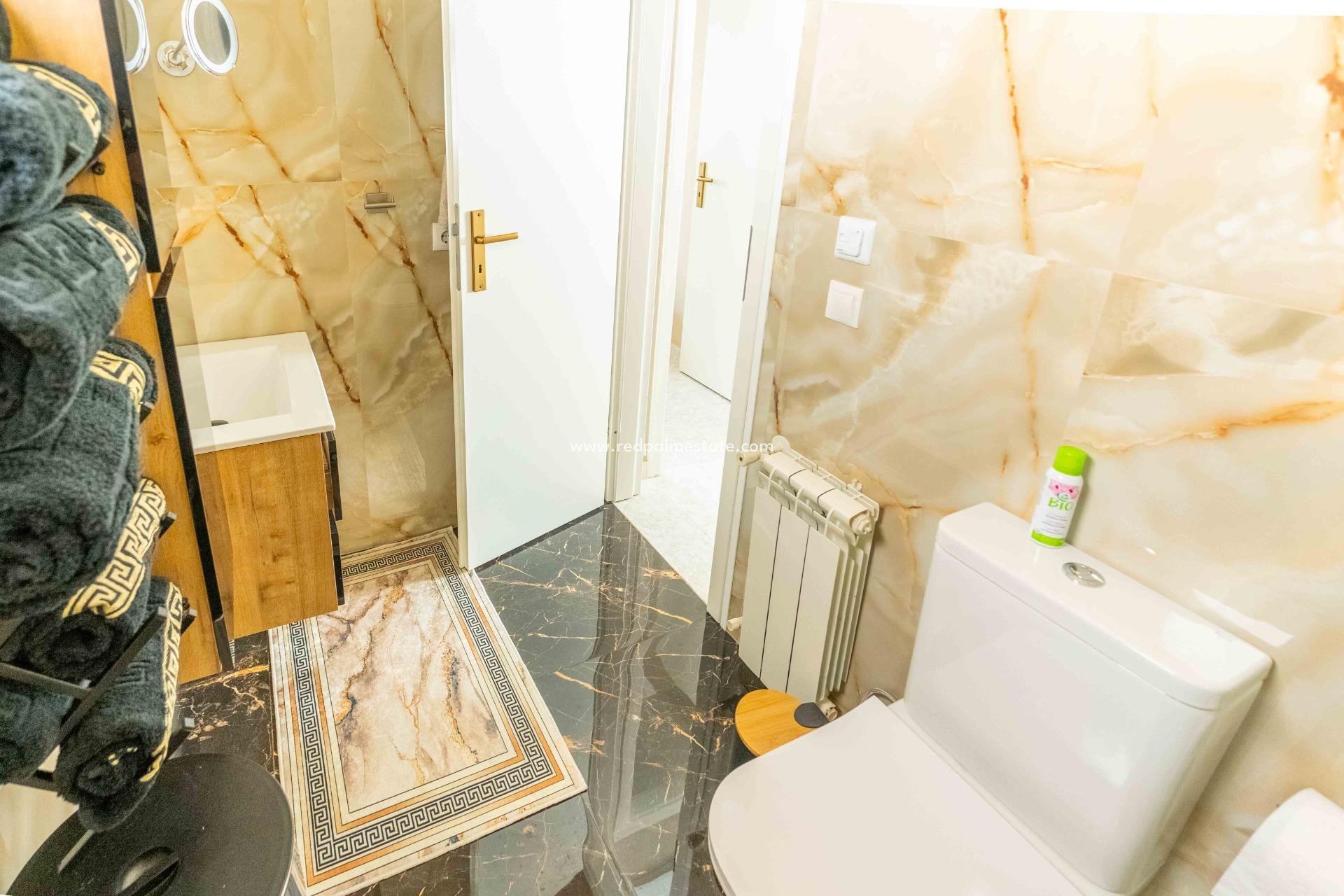 Revente - Villa -
Orihuela Costa - Punta prima