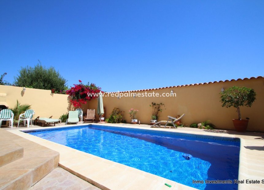 Revente - Villa -
Orihuela Costa - Villacosta