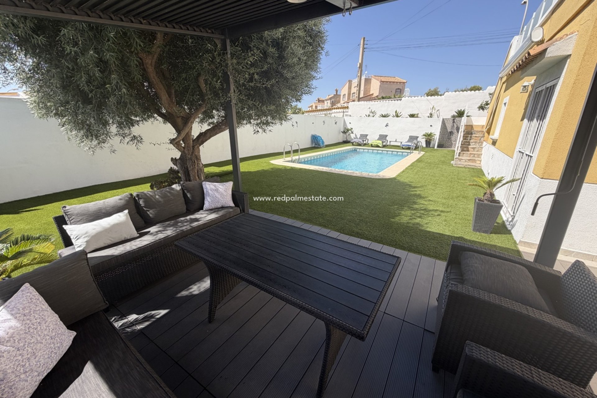Revente - Villa -
Orihuela Costa - Villamartín