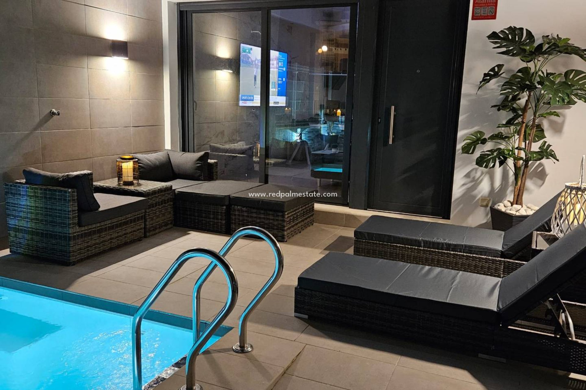 Revente - Villa -
Orihuela Costa - Villamartín
