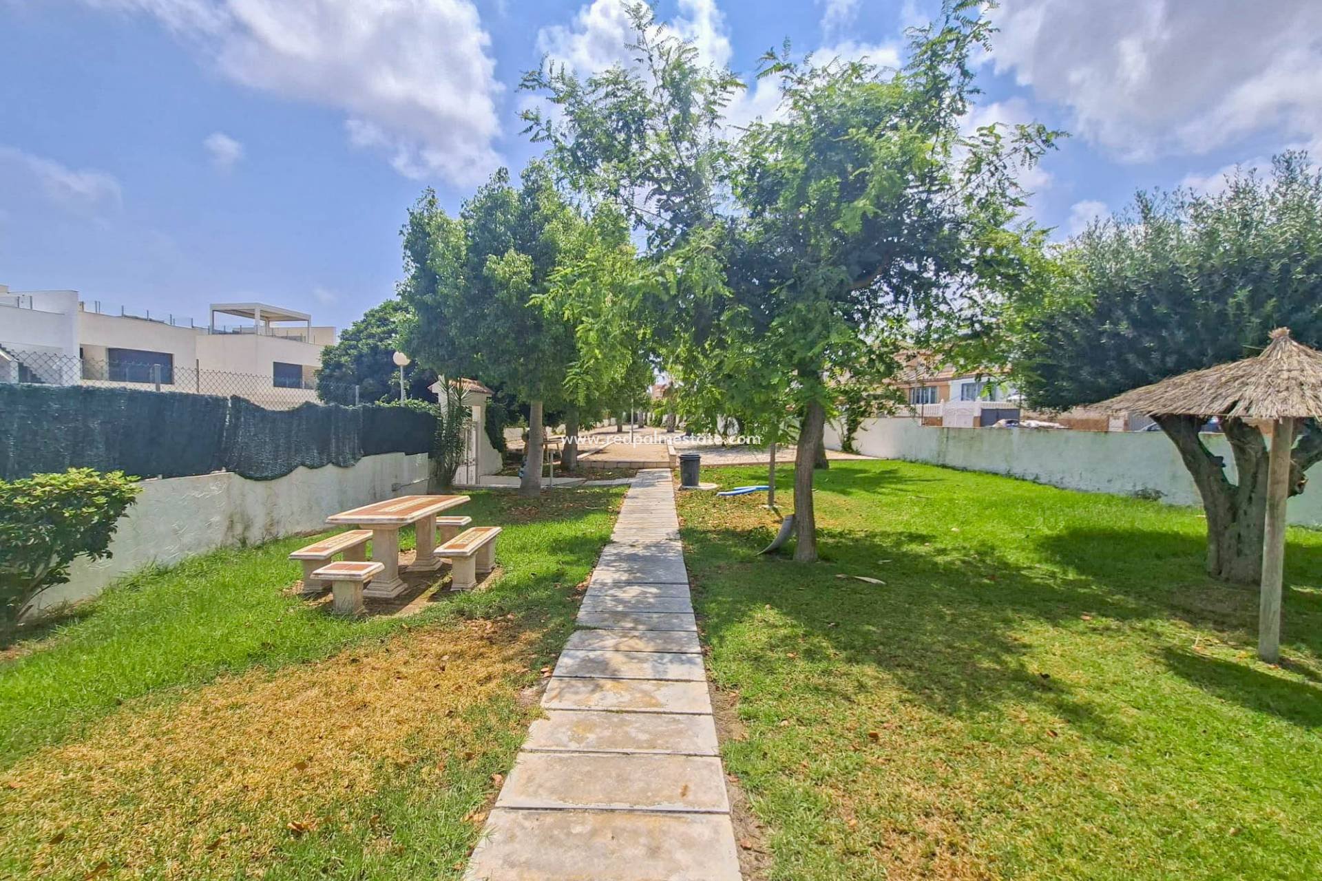Revente - Villa -
Orihuela Costa - Villamartín