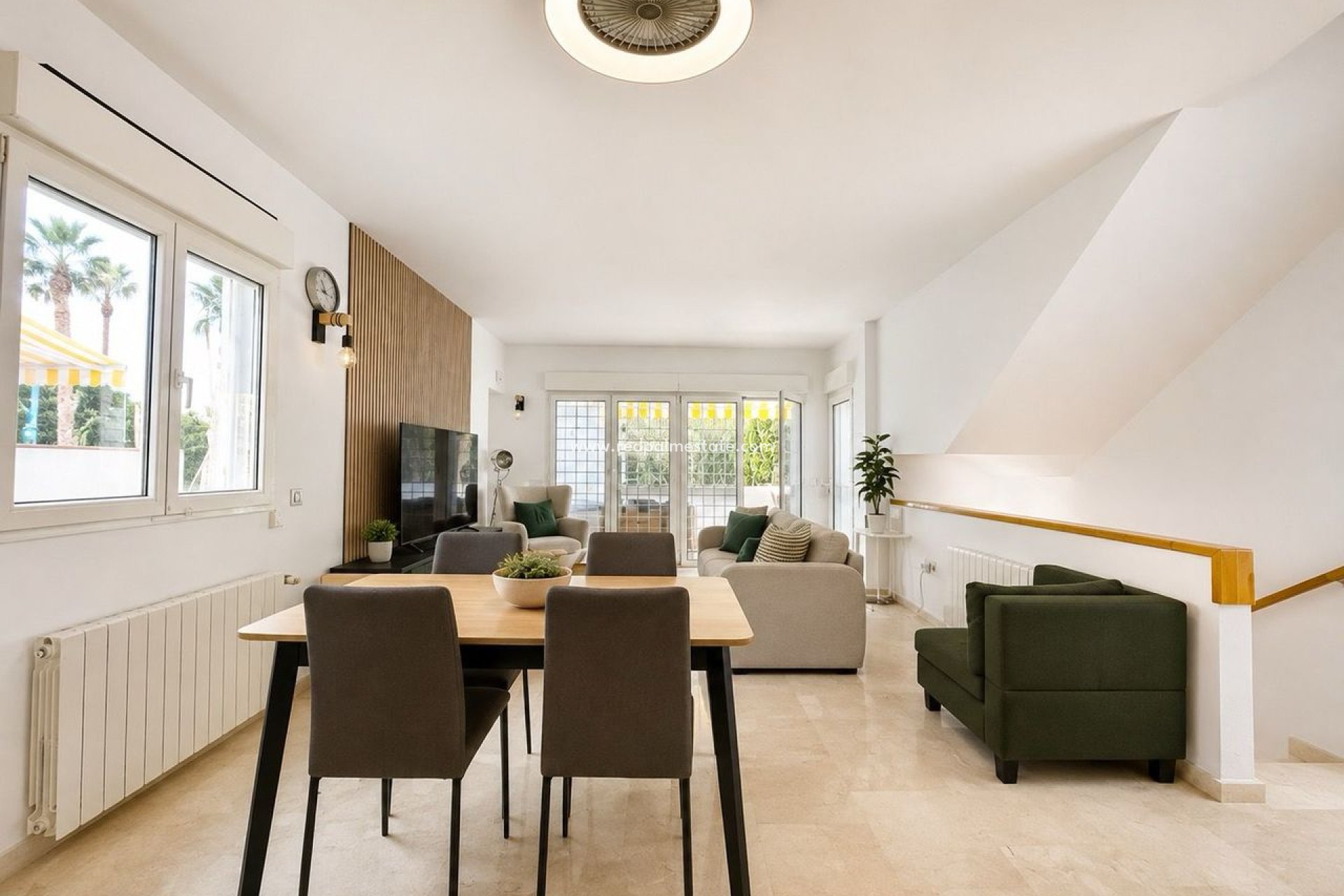 Revente - Villa -
Orihuela Costa - Villamartín