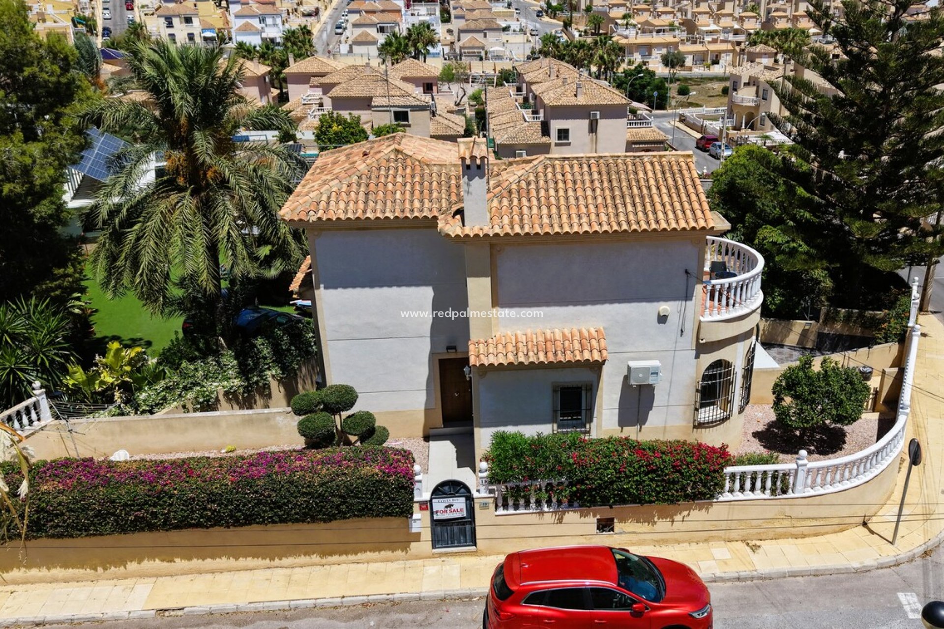 Revente - Villa -
Orihuela Costa - Villamartín