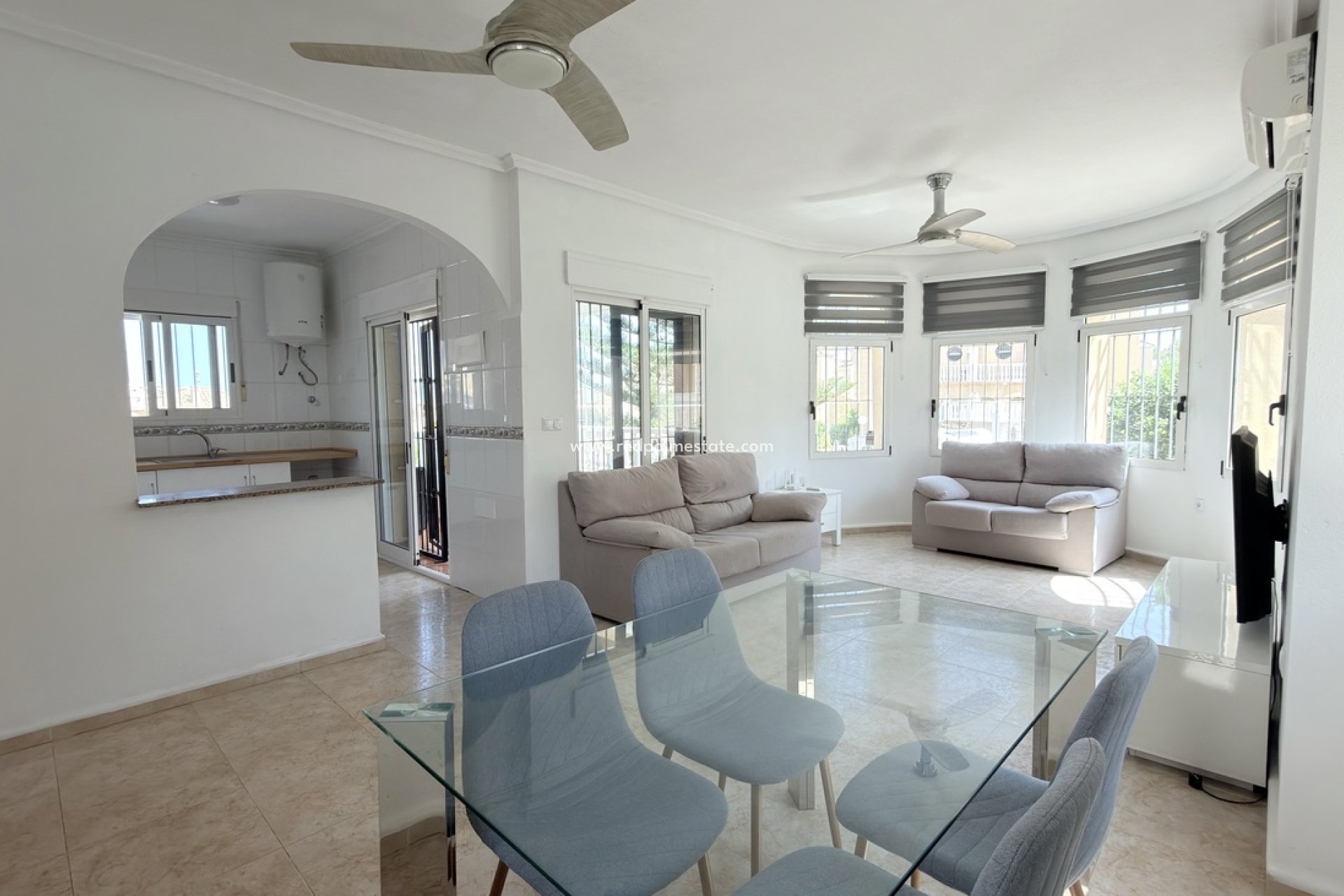 Revente - Villa -
Orihuela Costa - Villamartín