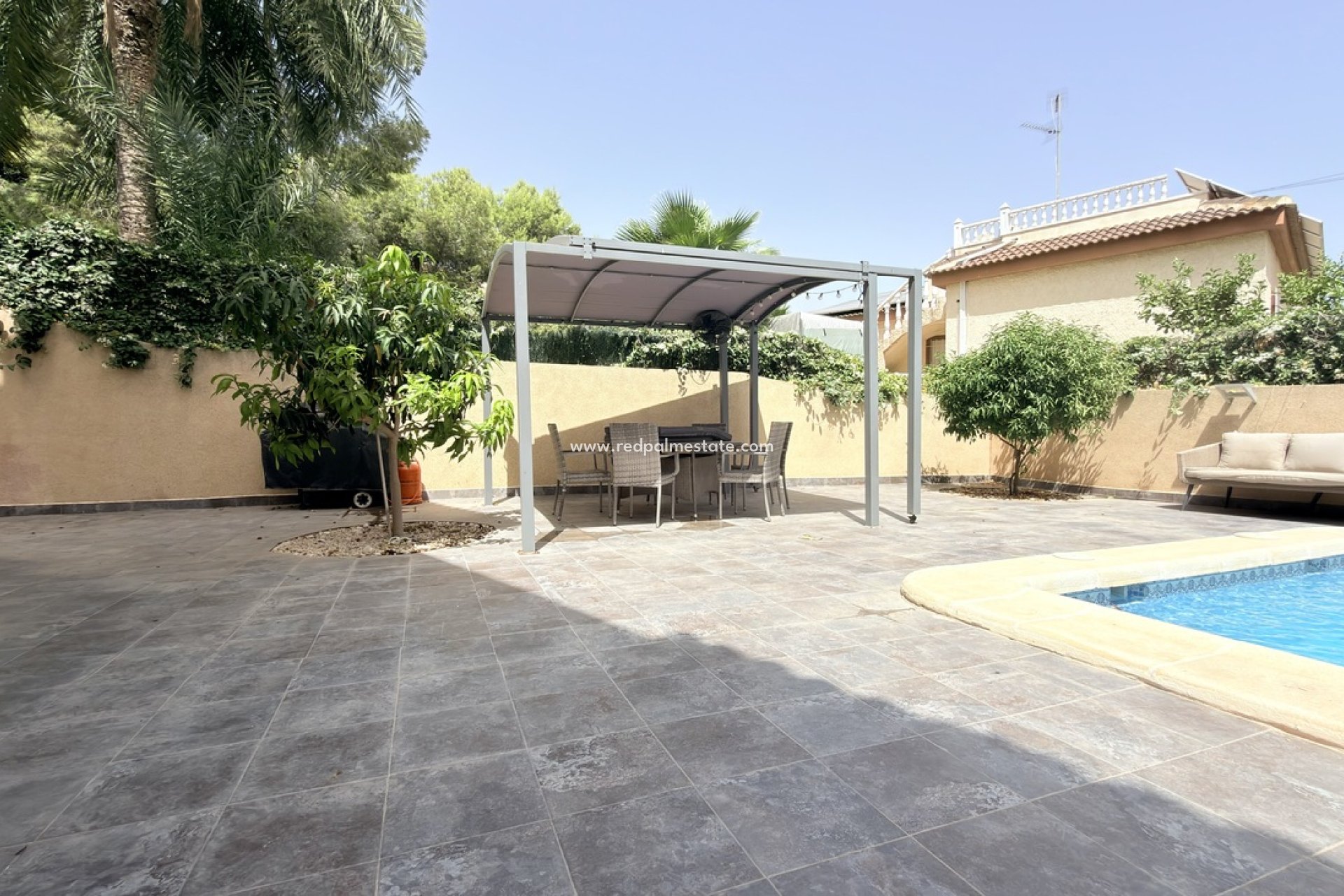 Revente - Villa -
Orihuela Costa - Villamartín