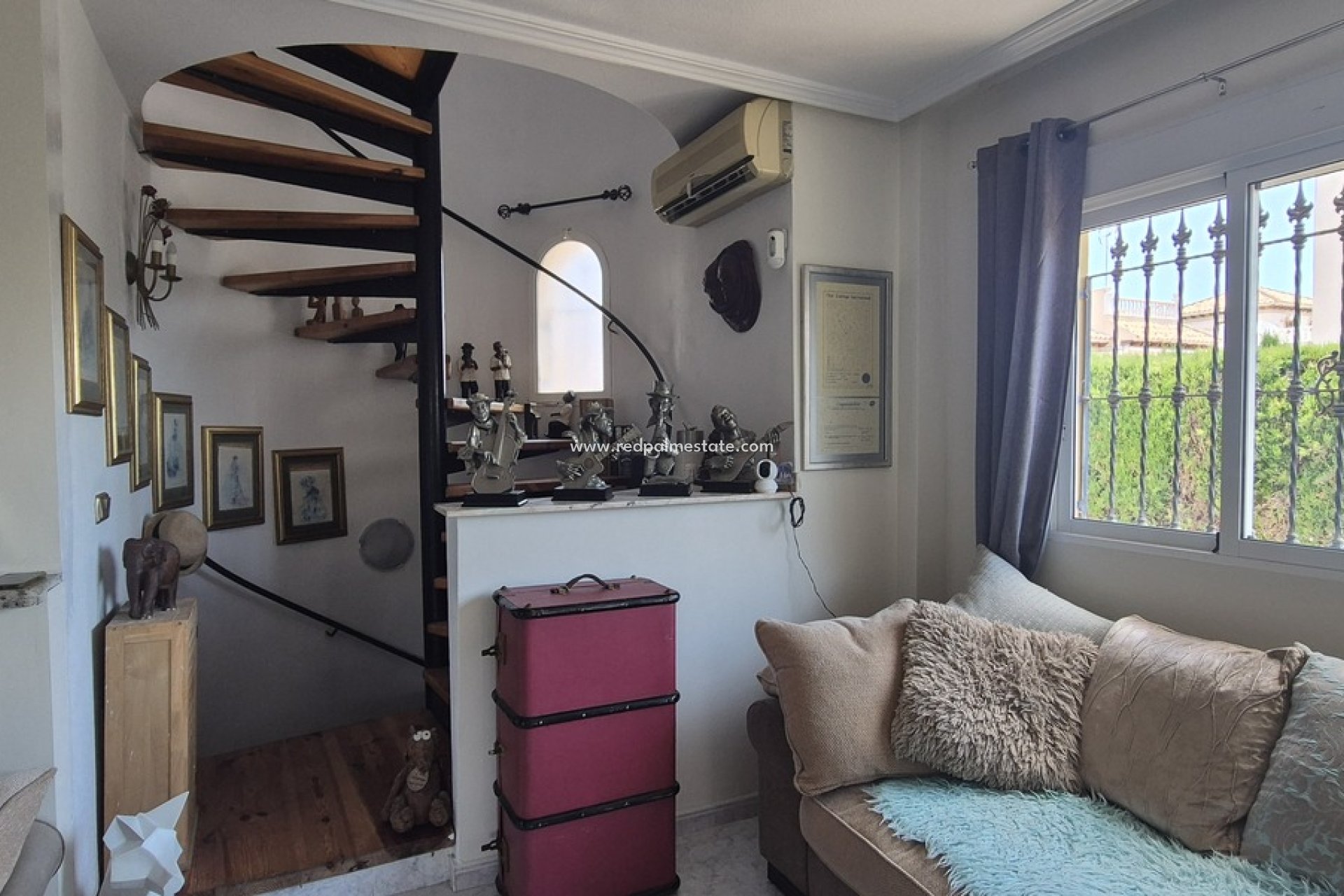 Revente - Villa -
Orihuela Costa - Villamartín