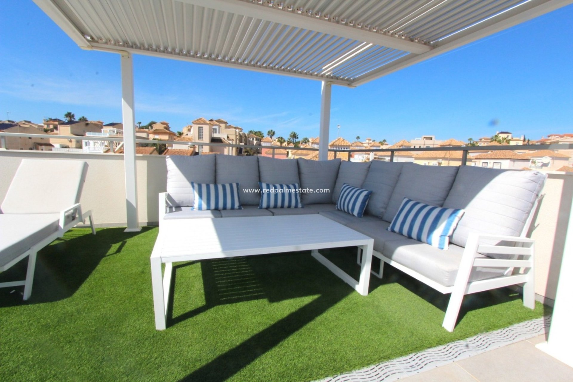 Revente - Villa -
Orihuela Costa - Villamartín
