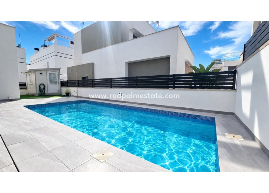 Revente - Villa -
Orihuela Costa - Villamartín