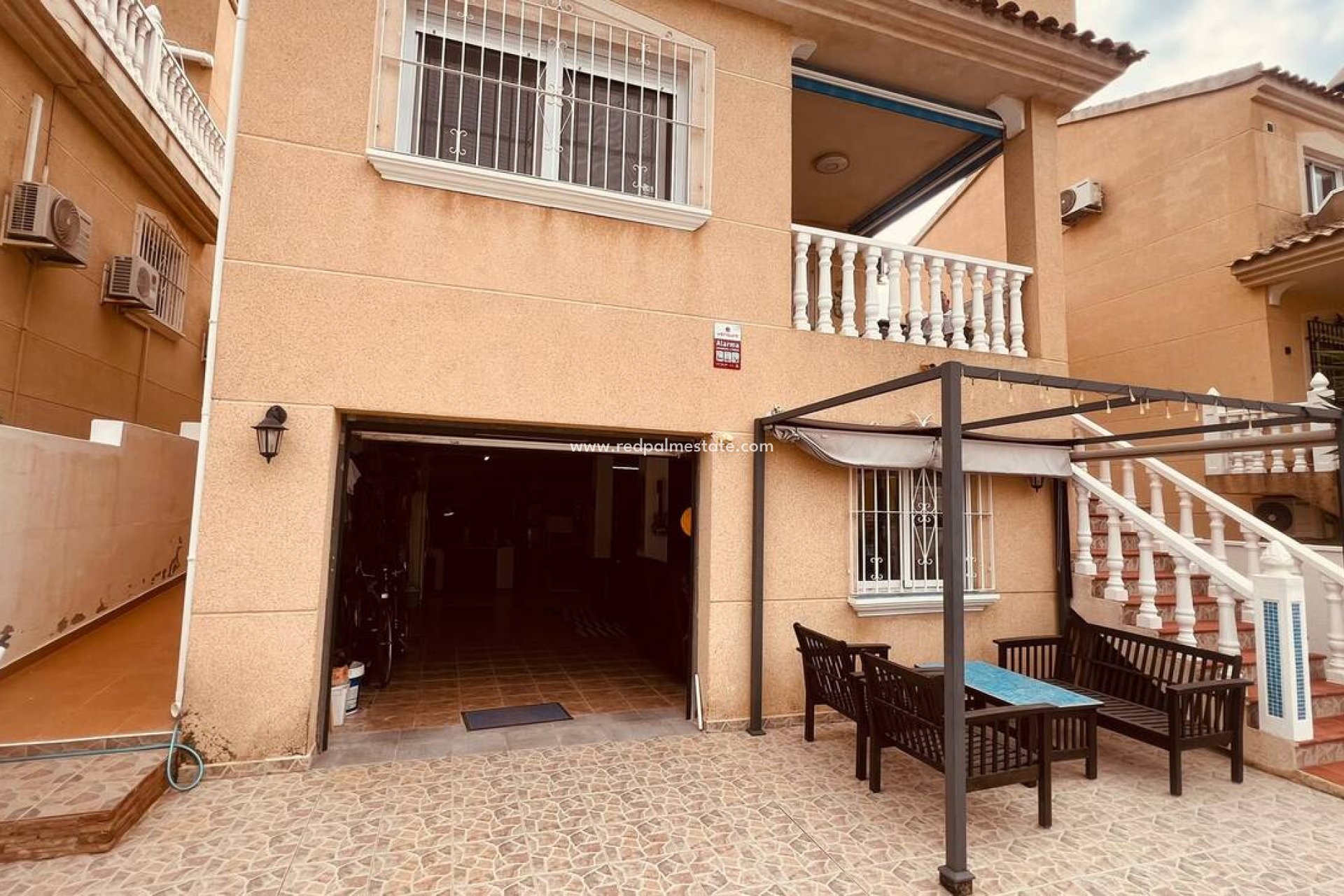 Revente - Villa -
Orihuela Costa - Villamartín