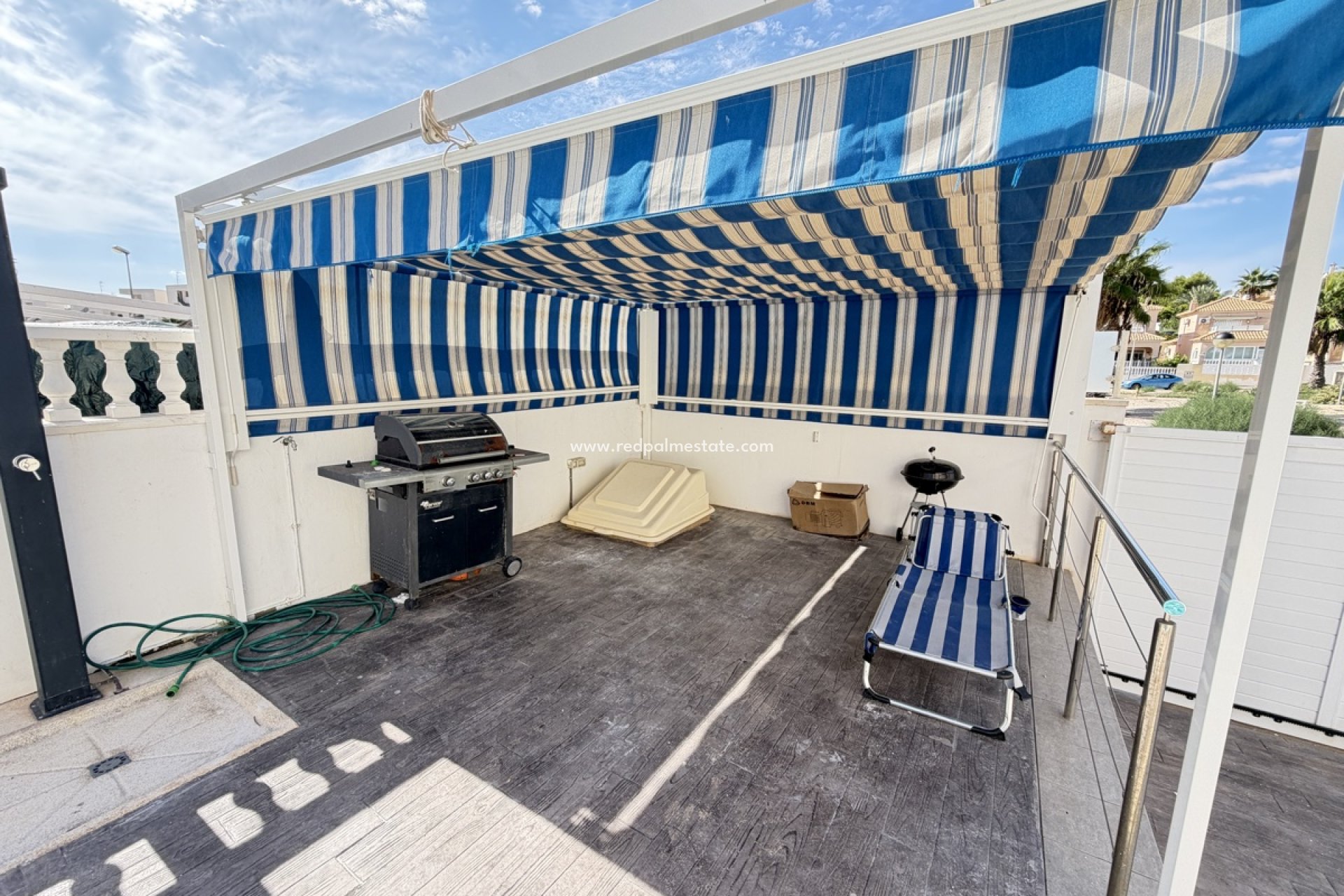 Revente - Villa -
Orihuela Costa - Villamartín