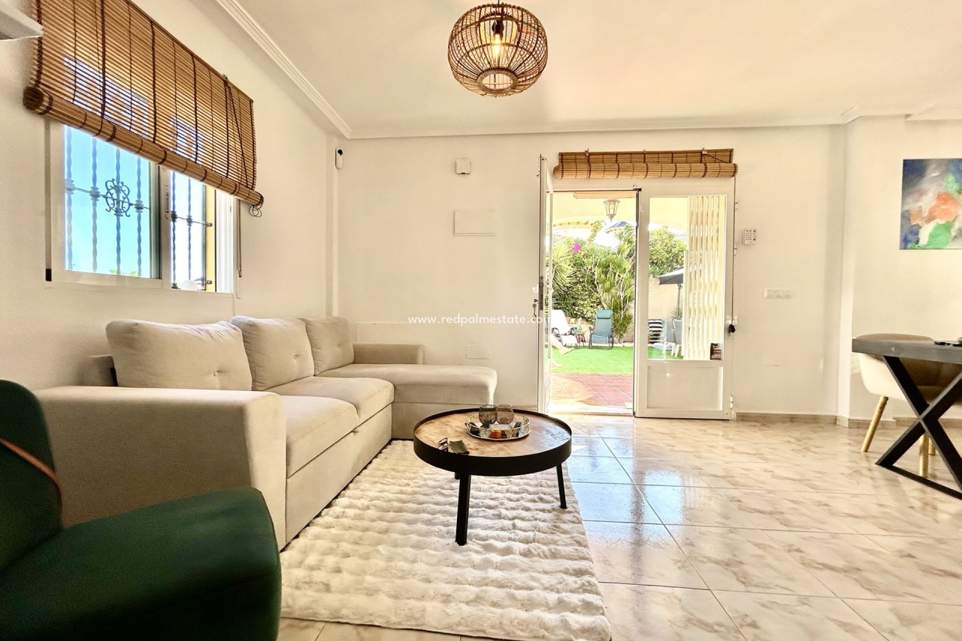 Revente - Villa -
Orihuela Costa - Villamartín