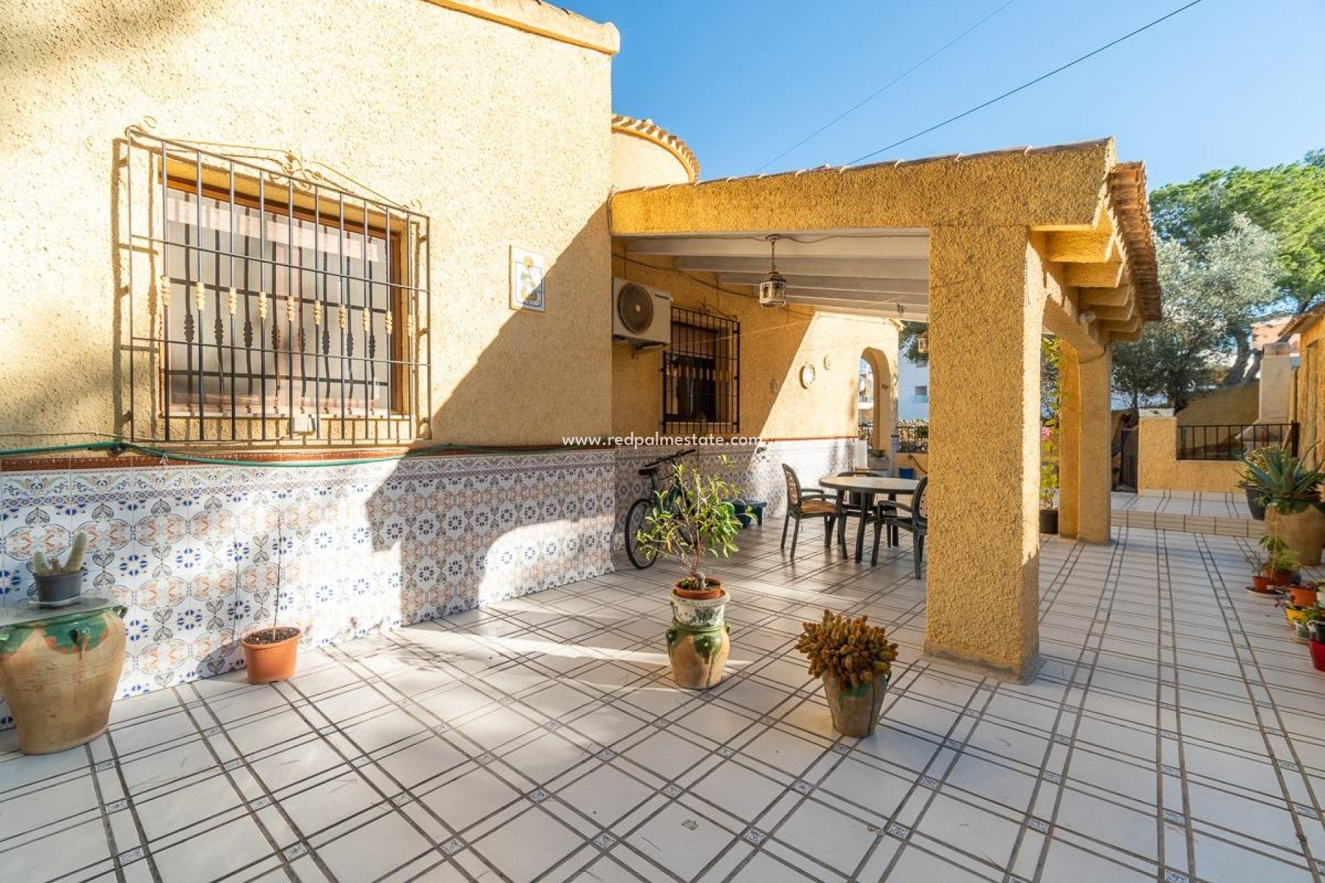 Revente - Villa -
Orihuela Costa - Villamartín