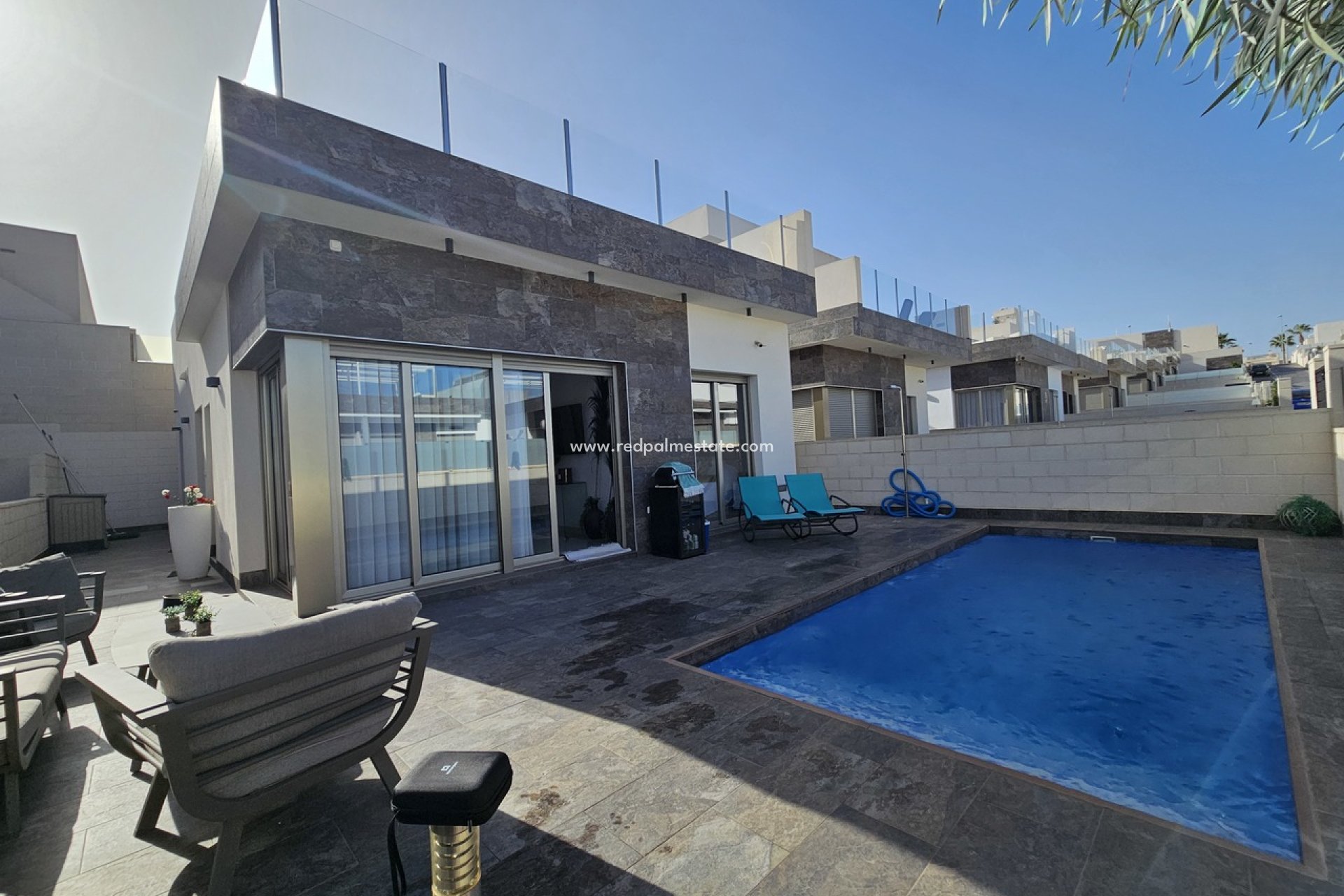 Revente - Villa -
Orihuela Costa - Villamartín