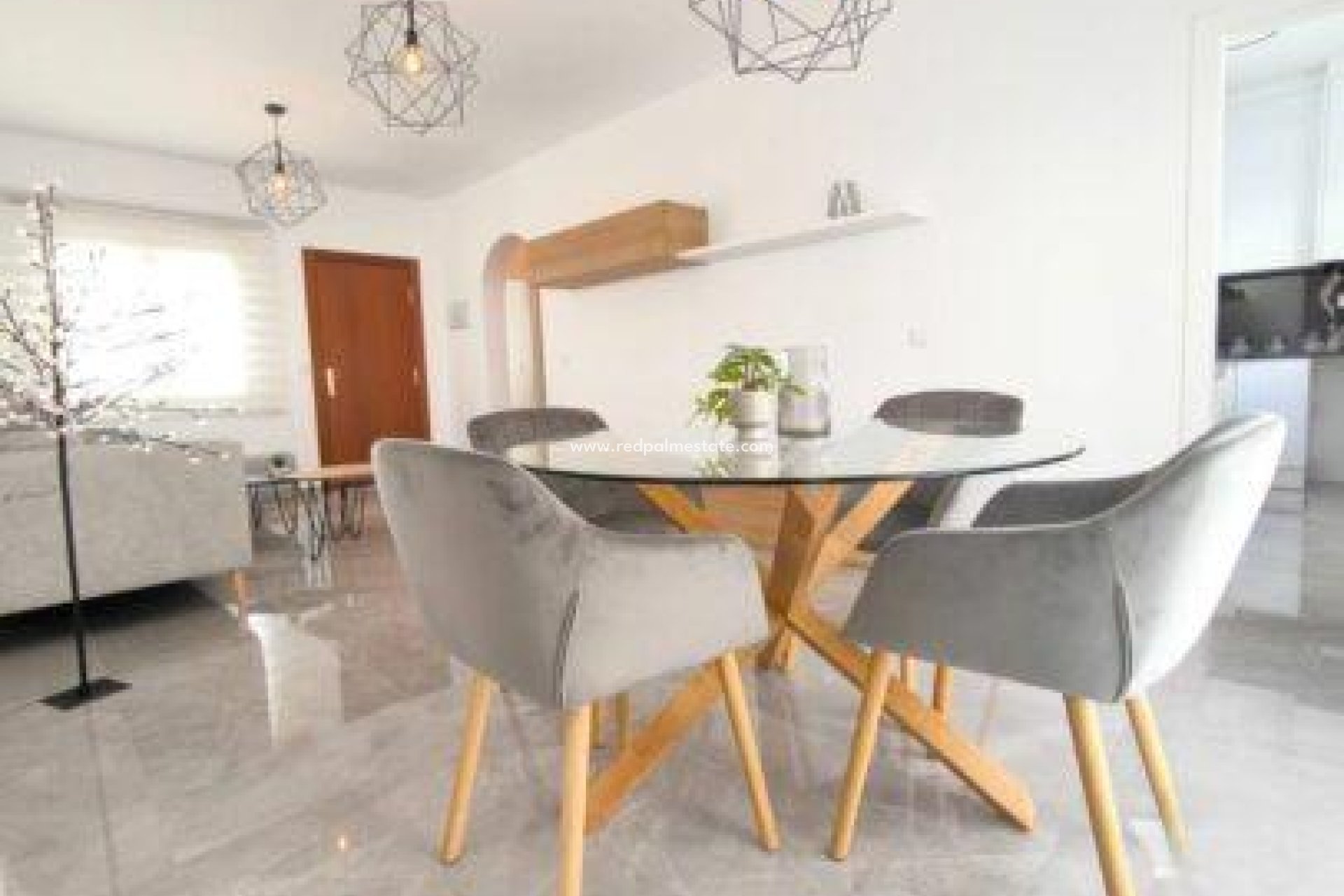 Revente - Villa -
Orihuela Costa - Villamartín