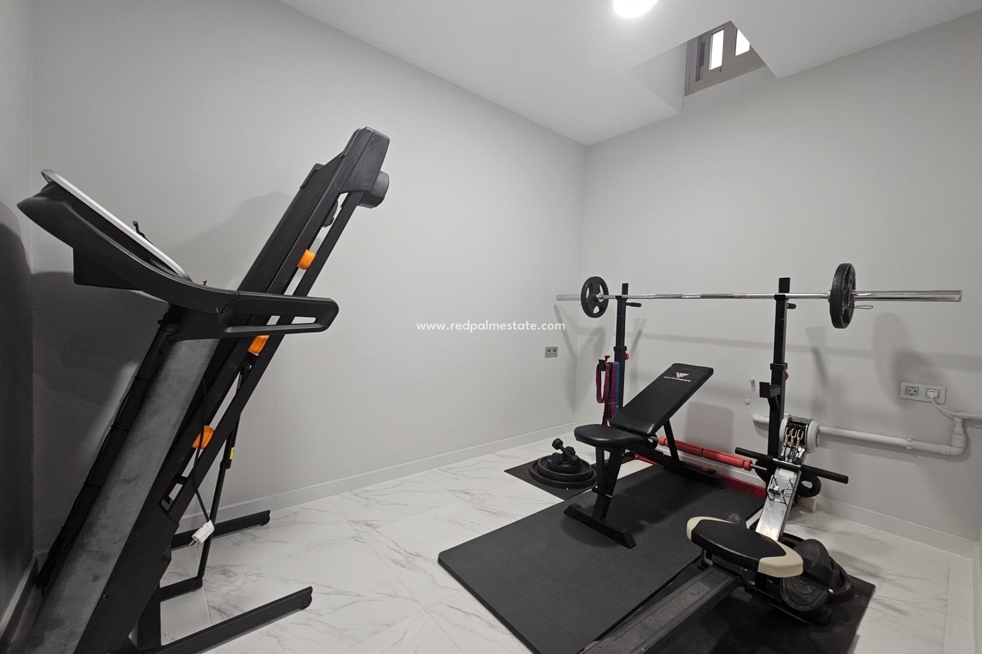 Revente - Villa -
Orihuela Costa - Villamartín