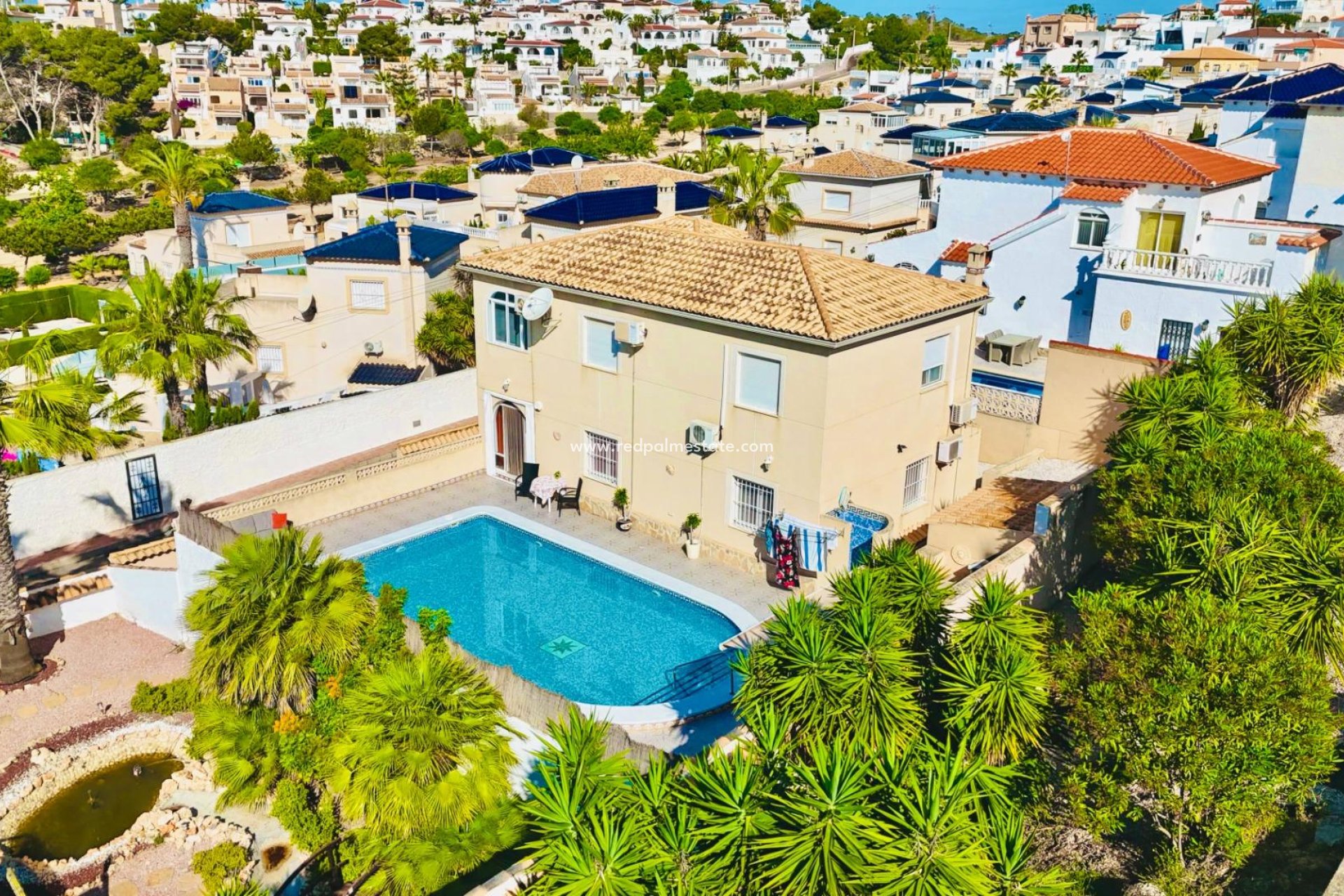 Revente - Villa -
Orihuela Costa - Villamartín