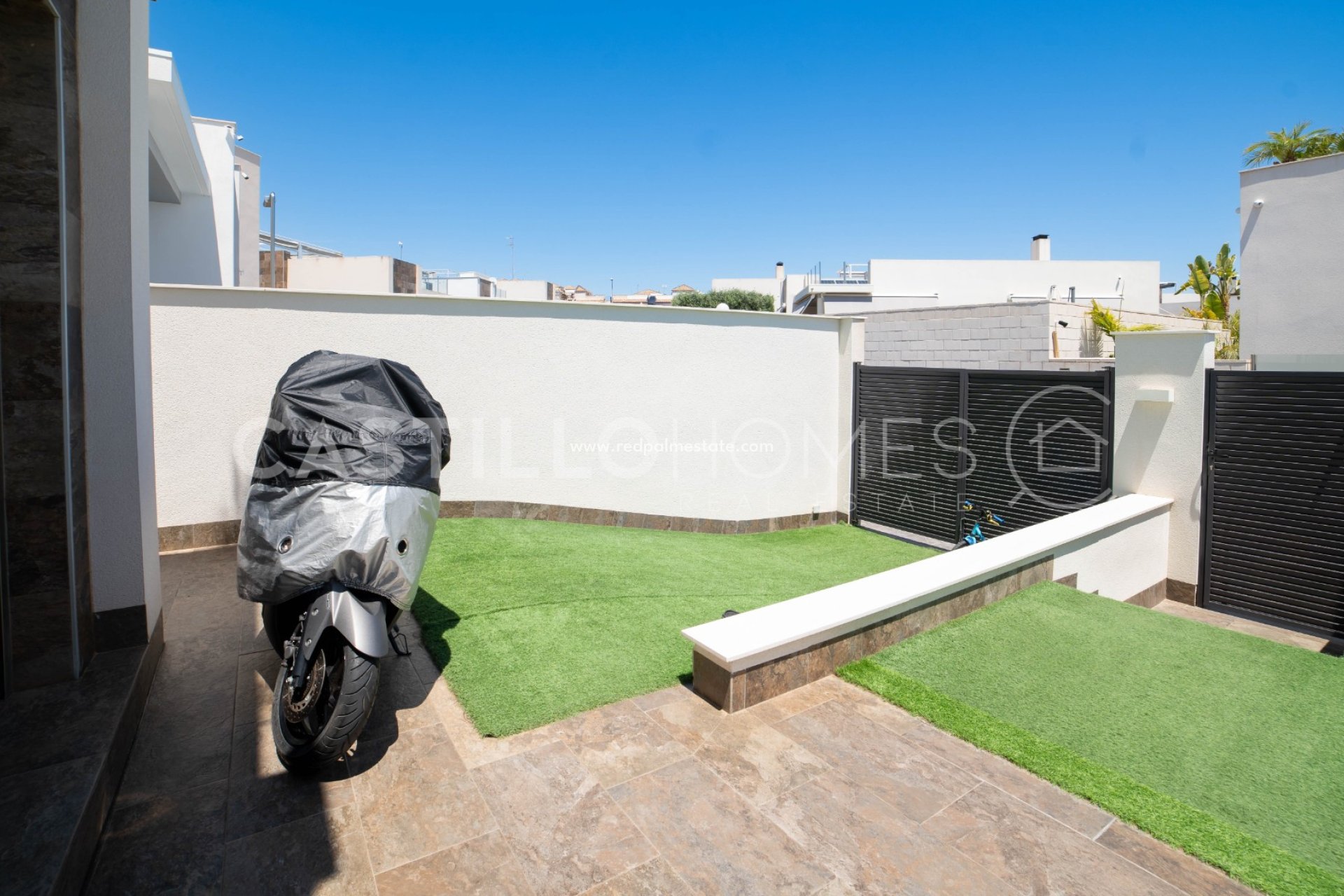 Revente - Villa -
Orihuela Costa - Villamartín