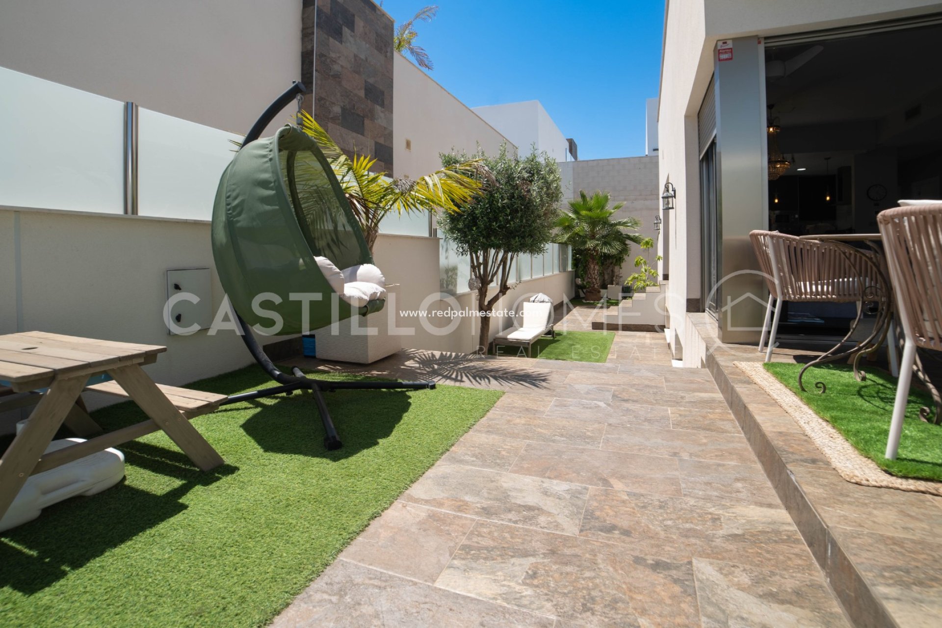 Revente - Villa -
Orihuela Costa - Villamartín