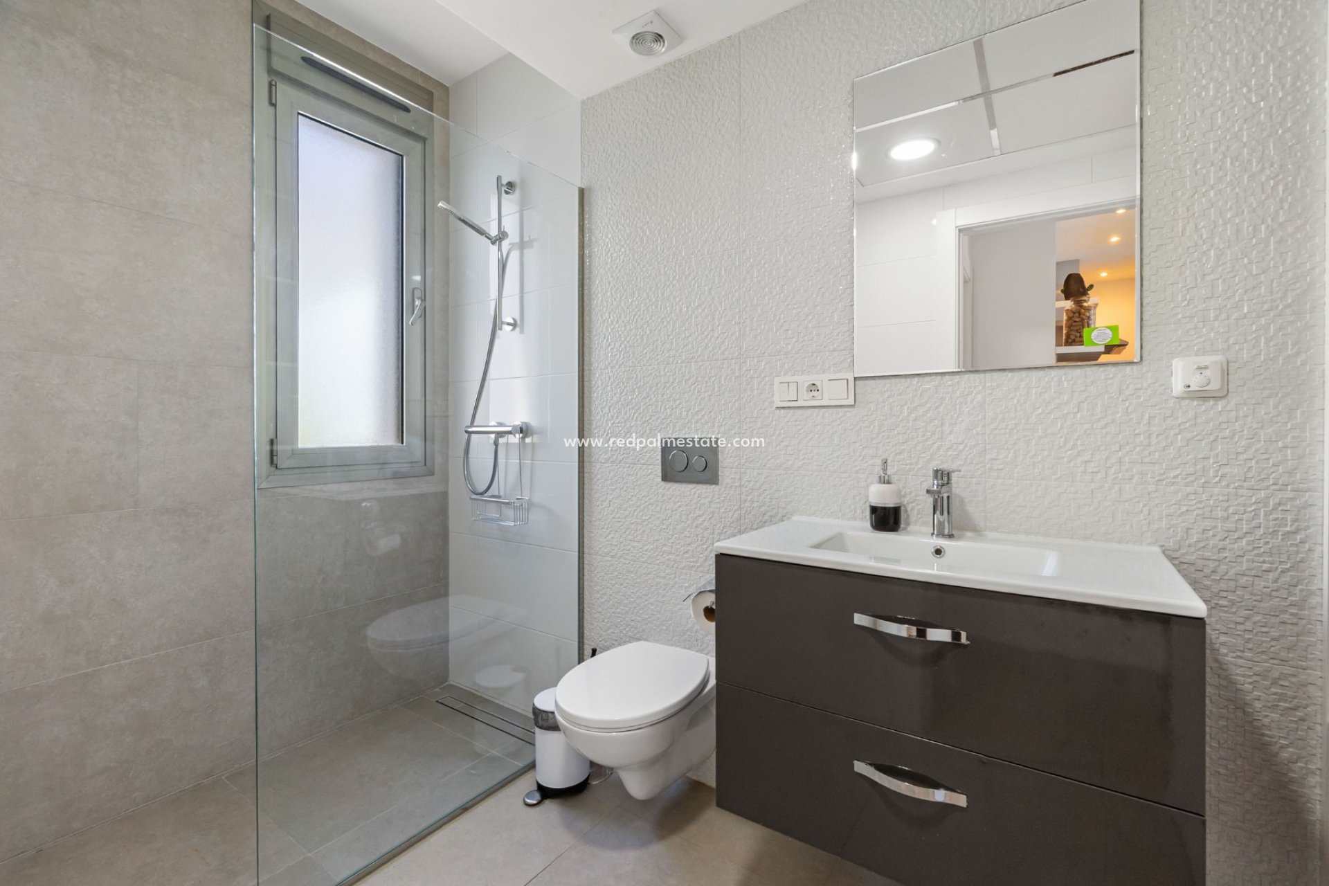 Revente - Villa -
Orihuela Costa - Villamartín