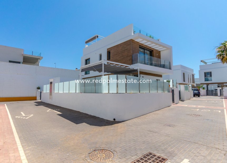 Revente - Villa -
Orihuela Costa - Villamartín
