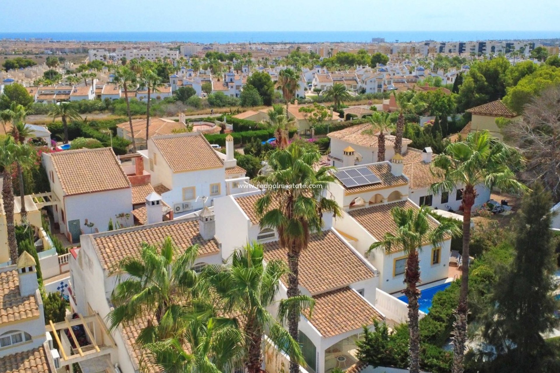 Revente - Villa -
Orihuela Costa - Villamartín