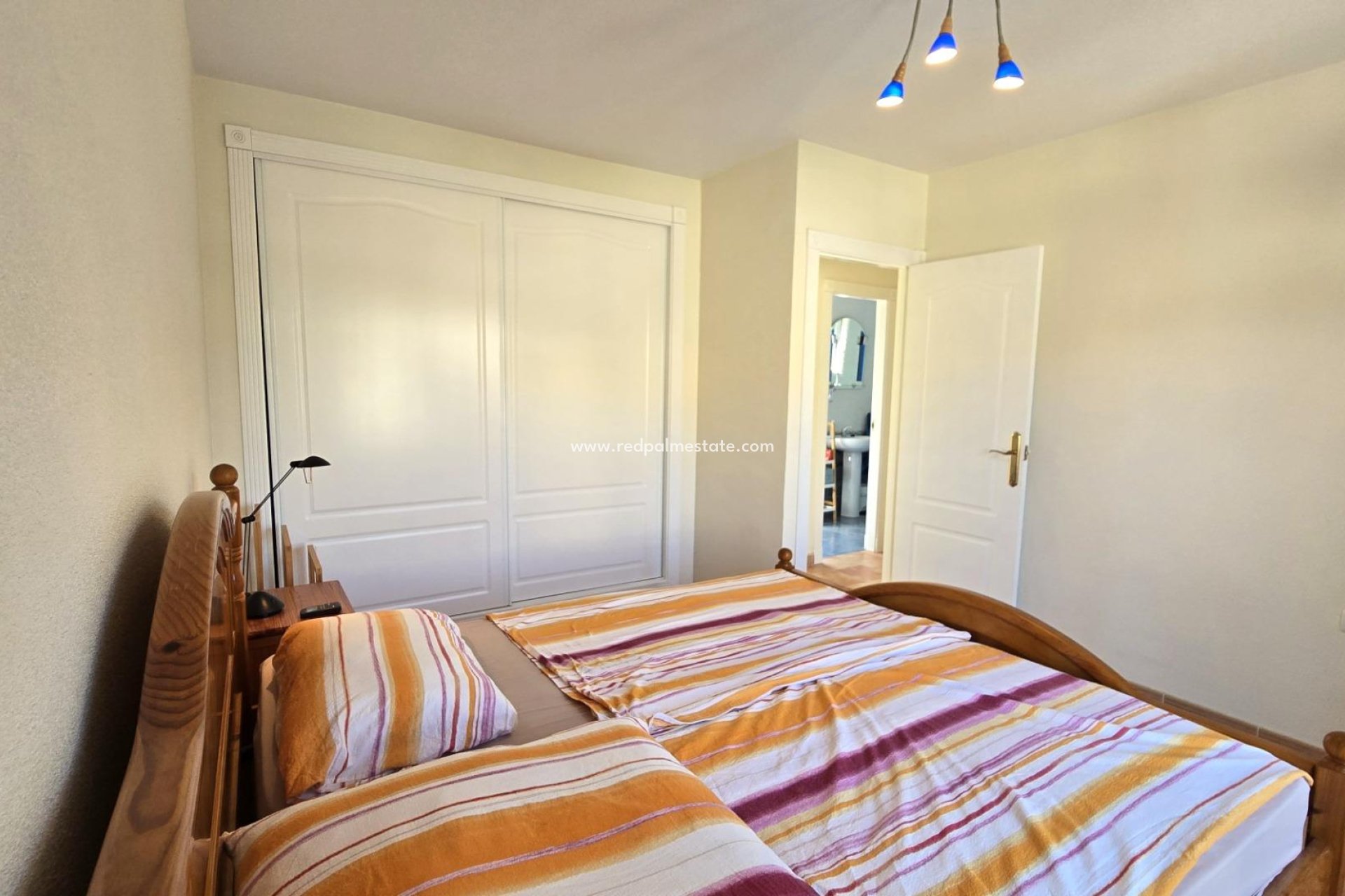 Revente - Villa -
Orihuela Costa - Villamartín