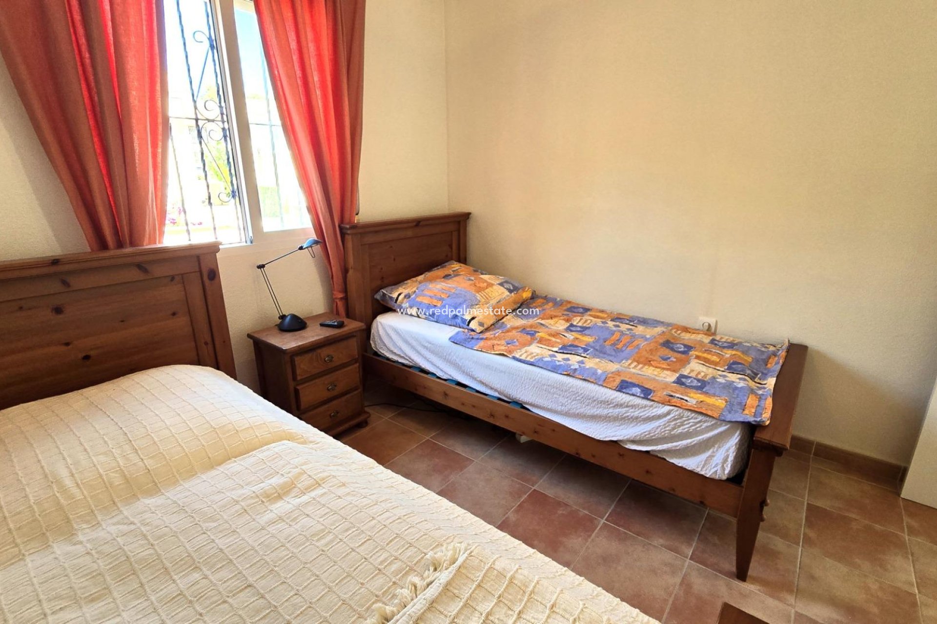 Revente - Villa -
Orihuela Costa - Villamartín