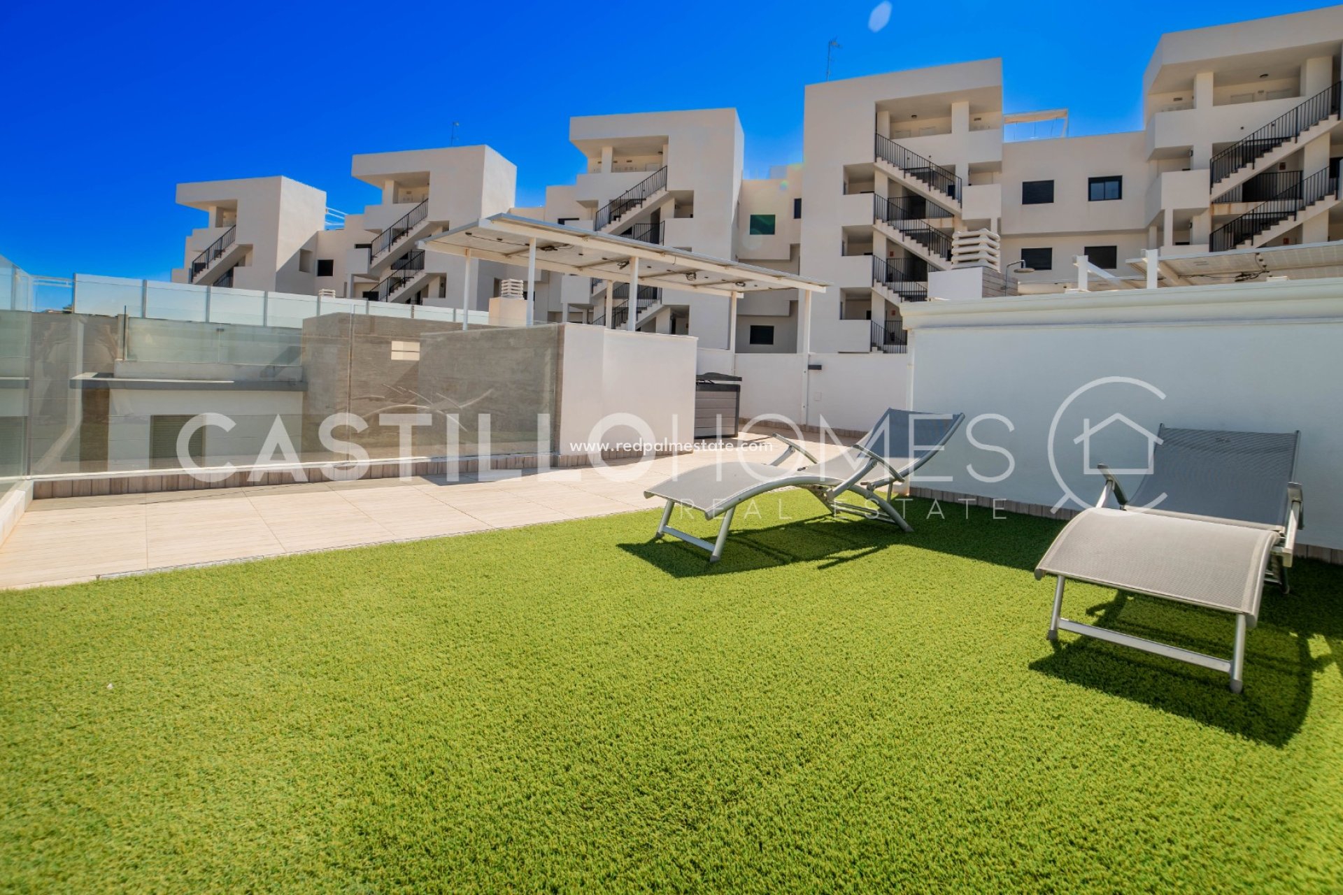 Revente - Villa -
Orihuela Costa - Villamartín