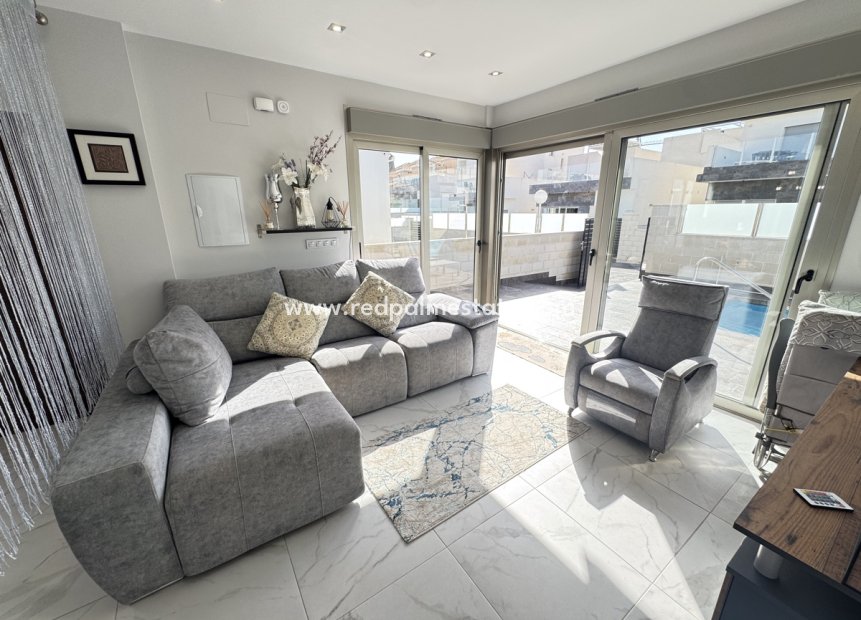 Revente - Villa -
Orihuela Costa - Villamartín