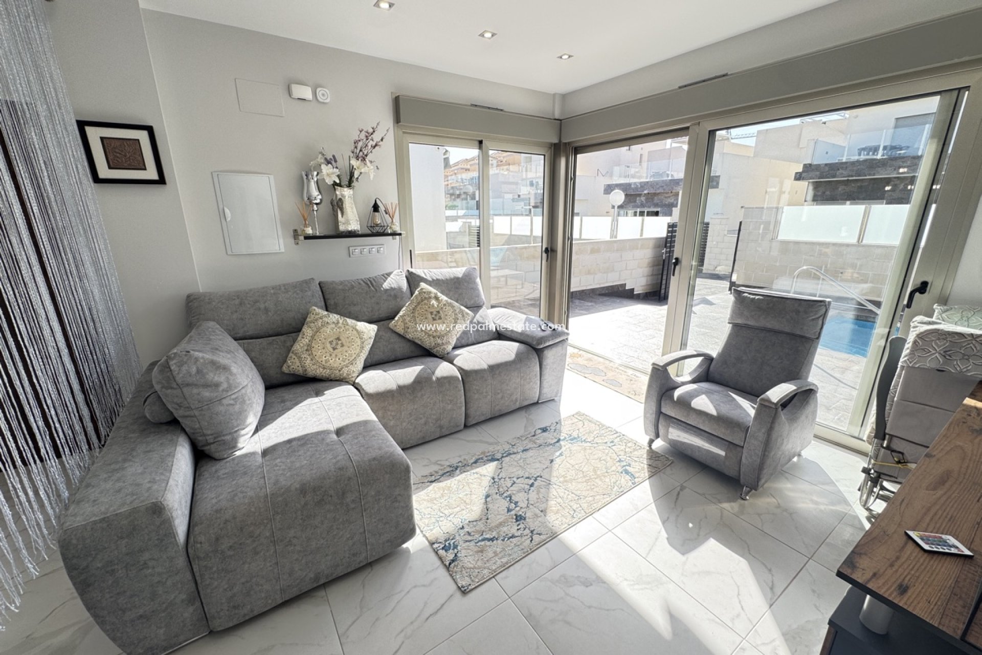 Revente - Villa -
Orihuela Costa - Villamartín