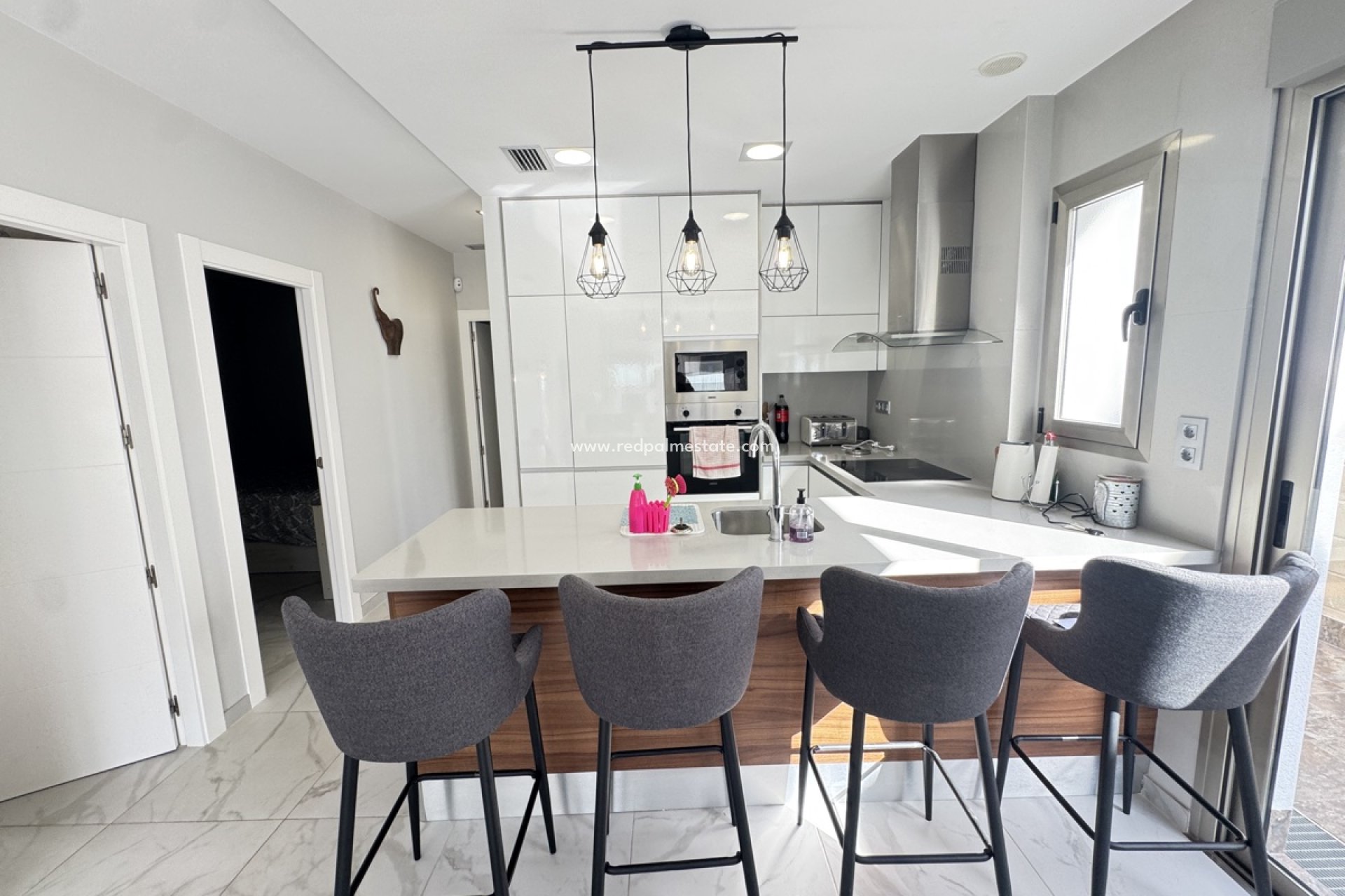 Revente - Villa -
Orihuela Costa - Villamartín