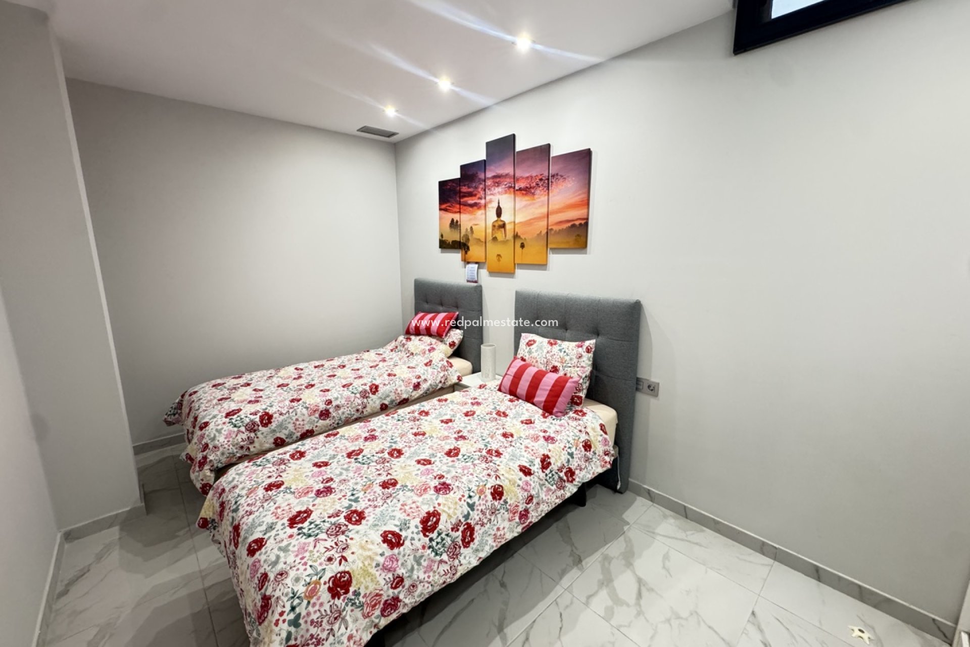 Revente - Villa -
Orihuela Costa - Villamartín