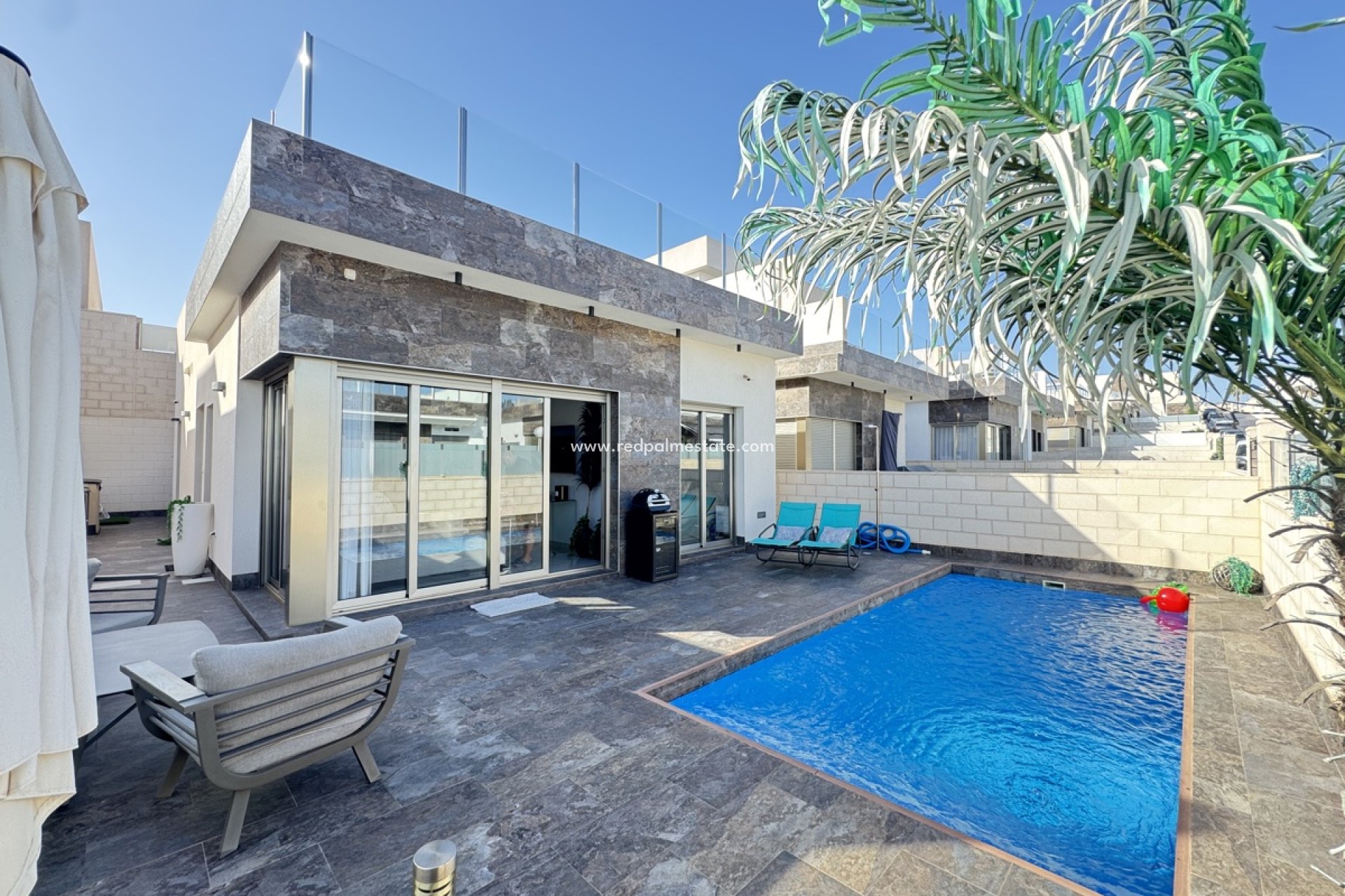 Revente - Villa -
Orihuela Costa - Villamartín