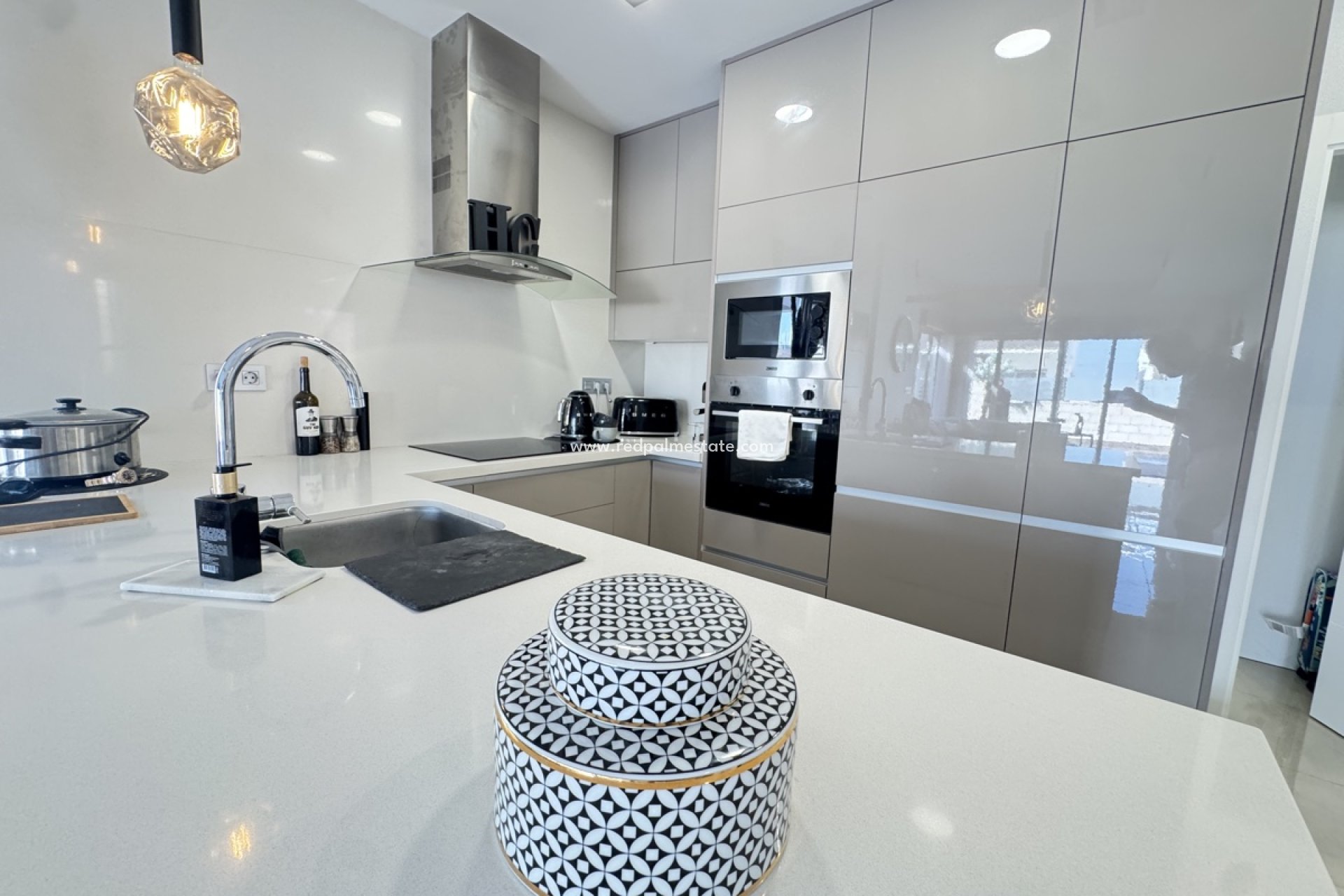 Revente - Villa -
Orihuela Costa - Villamartín