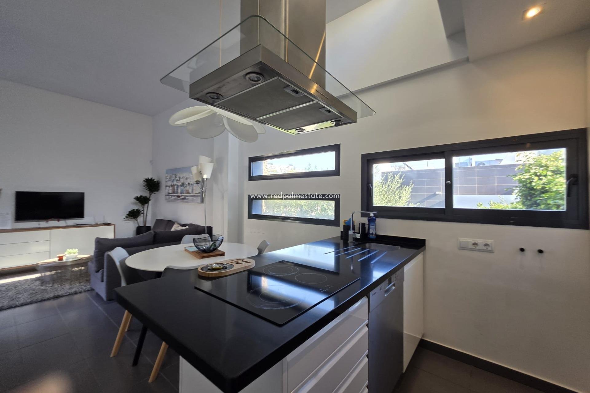 Revente - Villa -
Orihuela Costa - Villamartín