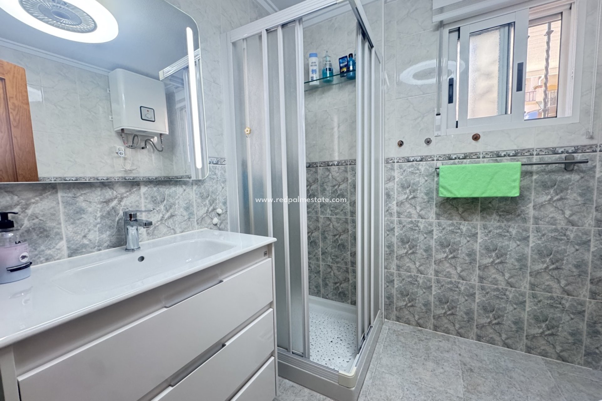 Revente - Villa -
Orihuela Costa - Villamartín