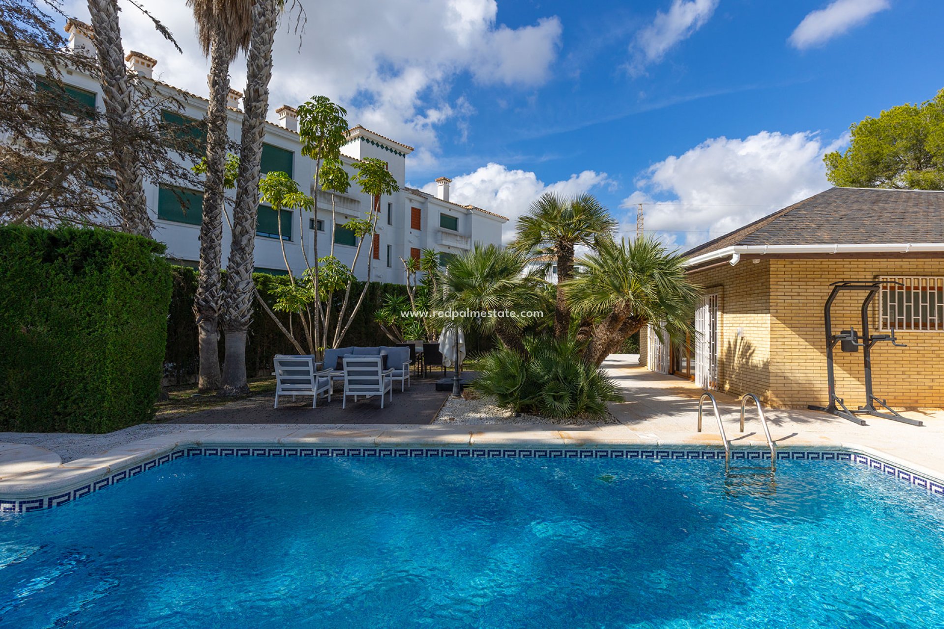 Revente - Villa -
Orihuela Costa - Villamartín