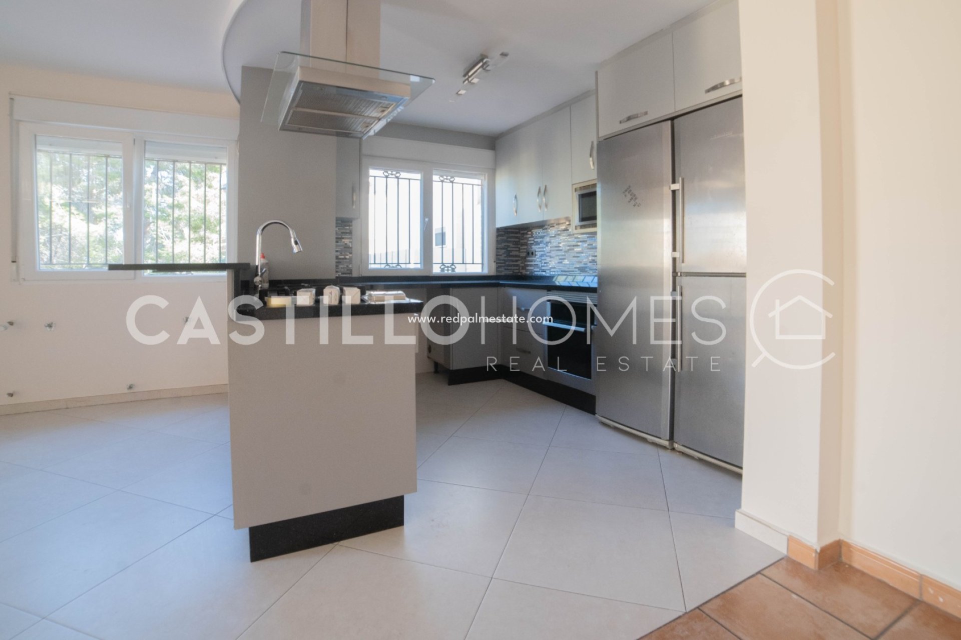 Revente - Villa -
Orihuela Costa - Villamartín