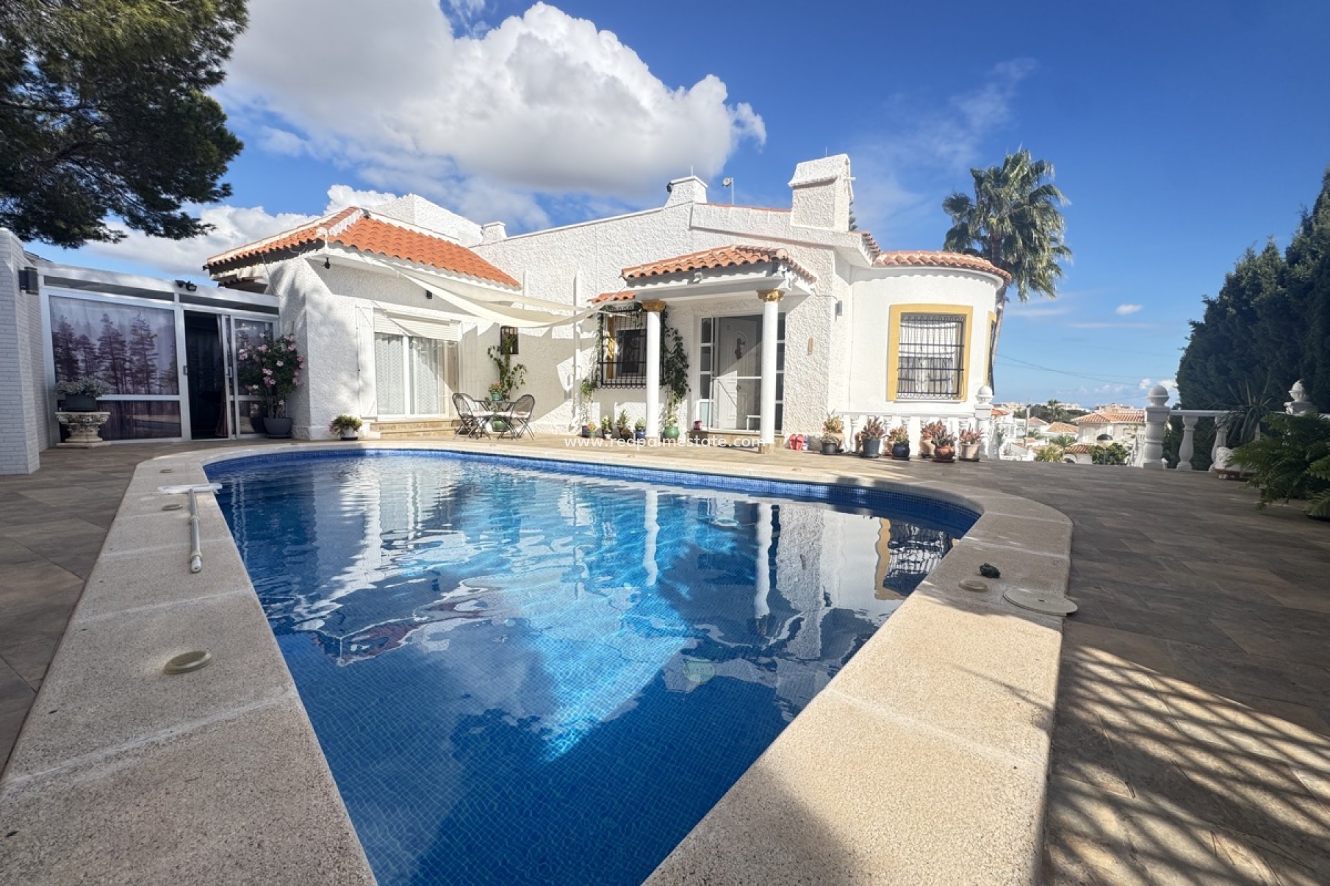 Revente - Villa -
Orihuela Costa - Villamartín