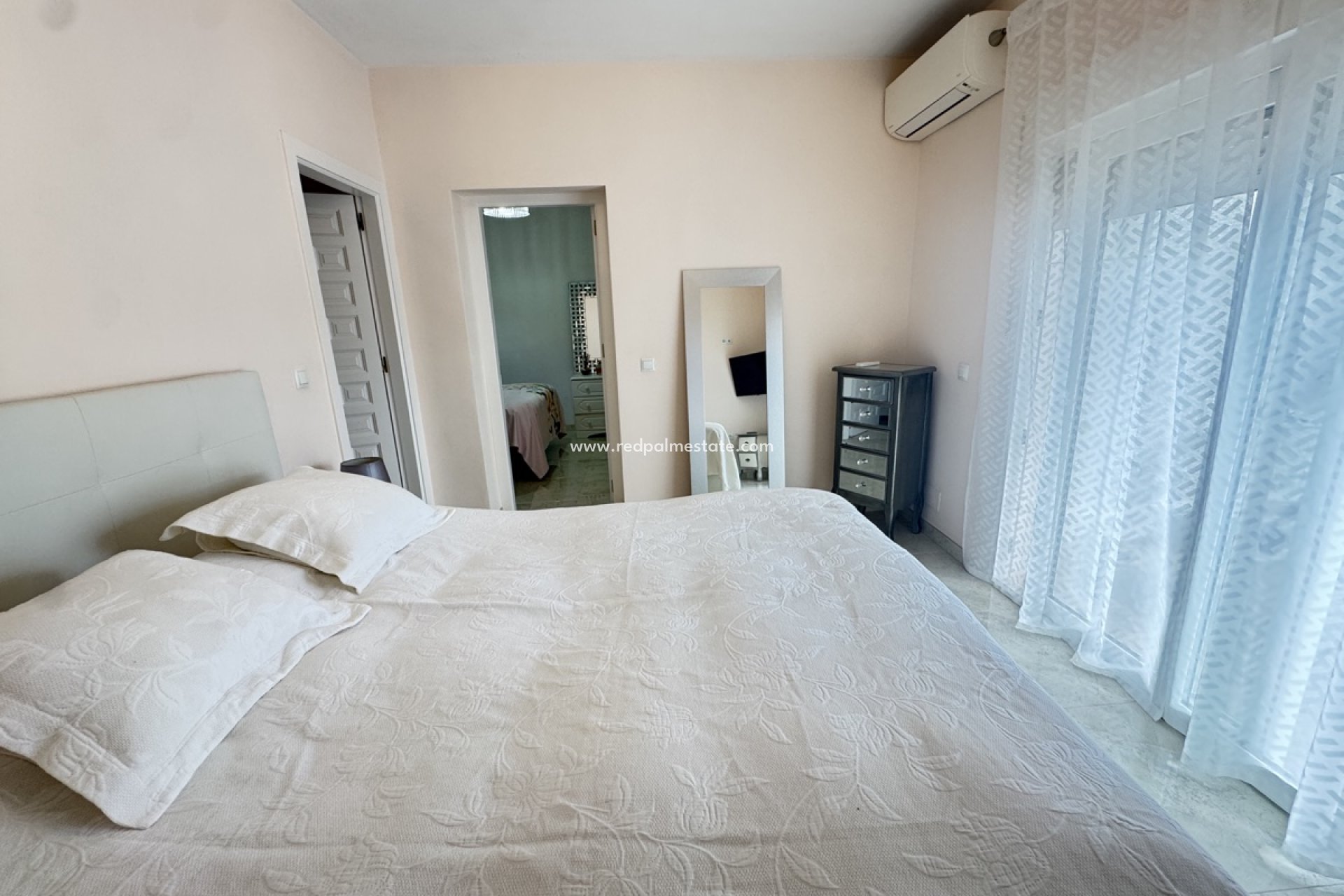 Revente - Villa -
Orihuela Costa - Villamartín