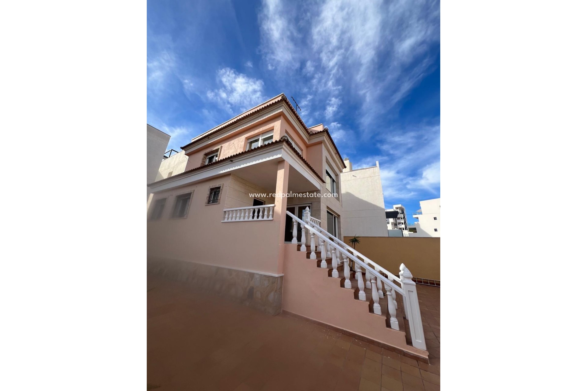 Revente - Villa -
Orihuela Costa - Villamartín