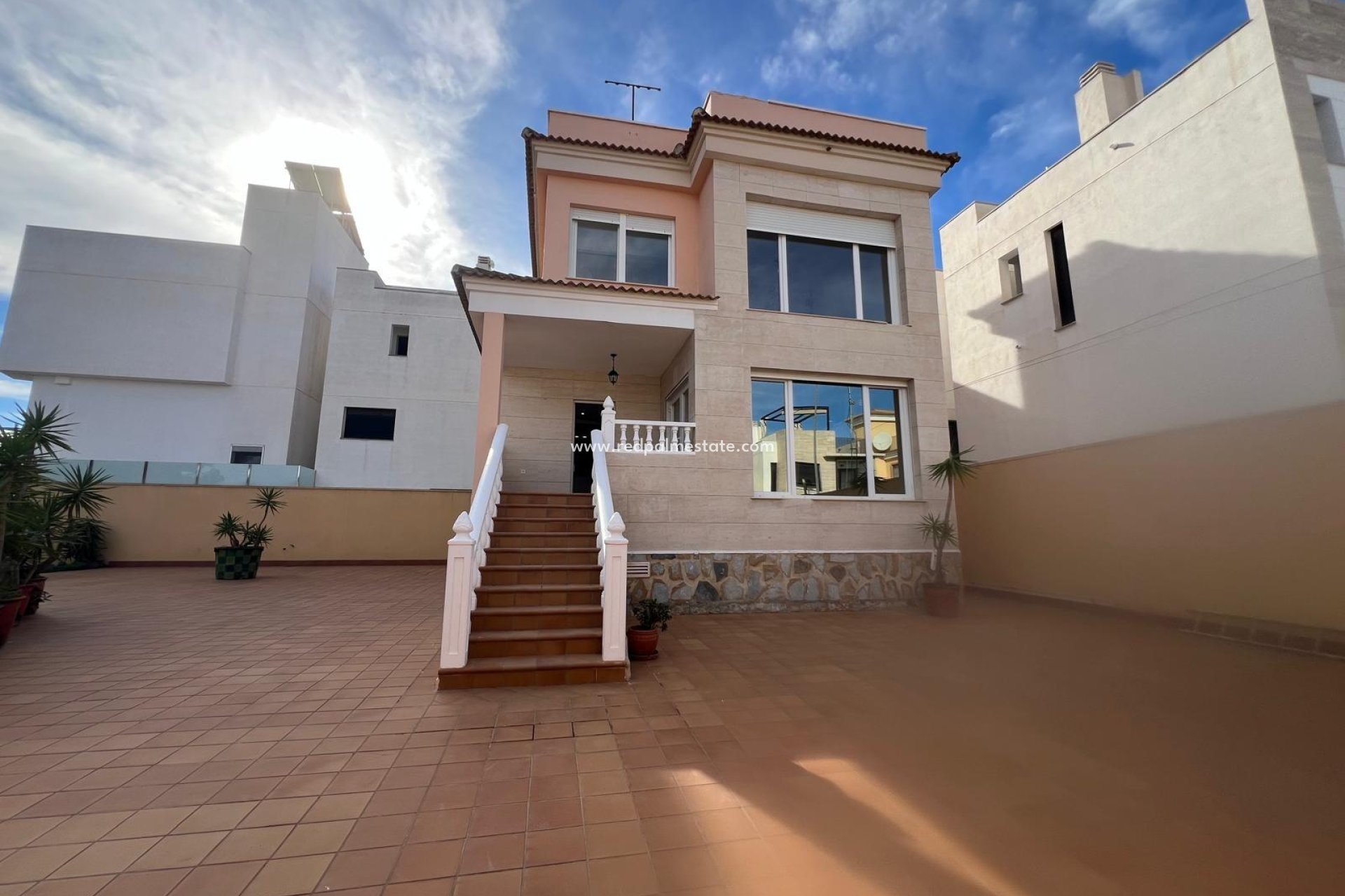 Revente - Villa -
Orihuela Costa - Villamartín