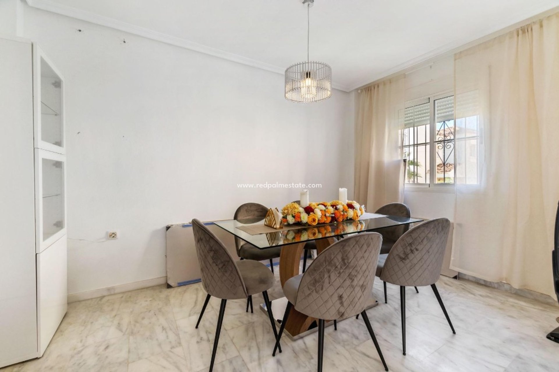 Revente - Villa -
Orihuela Costa - Villamartín