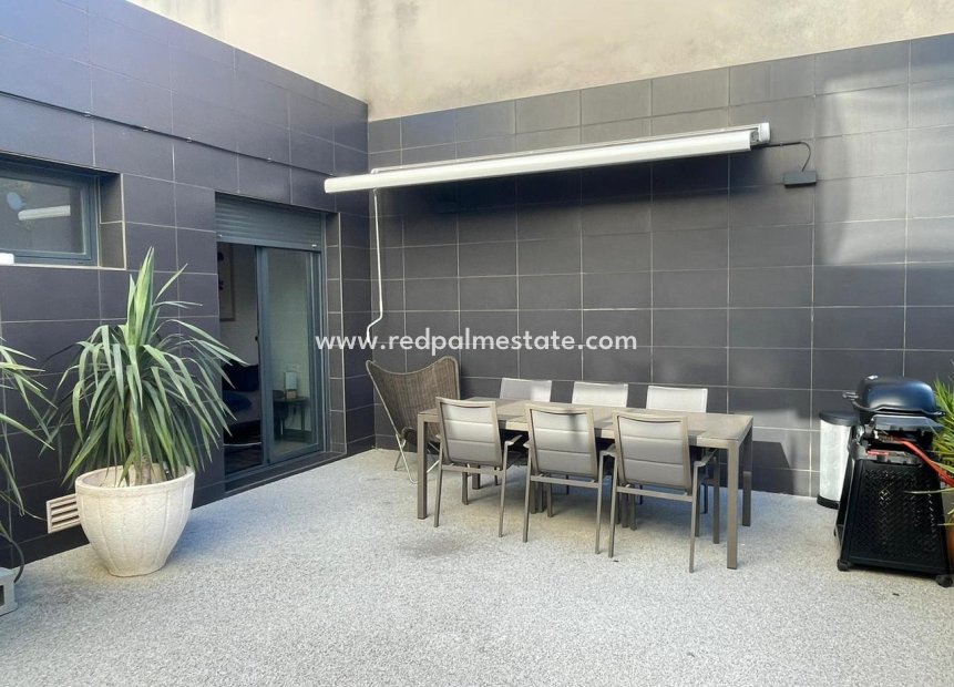 Revente - Villa -
Orihuela Costa - Villamartín