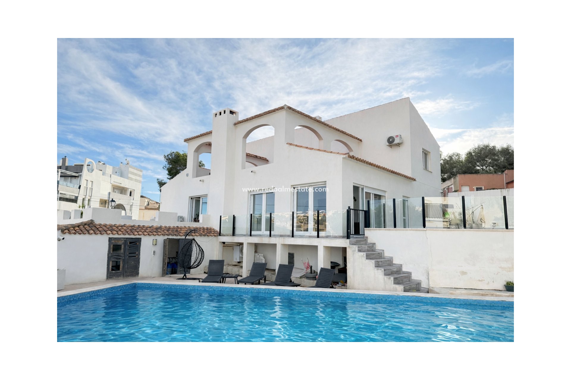 Revente - Villa -
Orihuela Costa - Villamartín