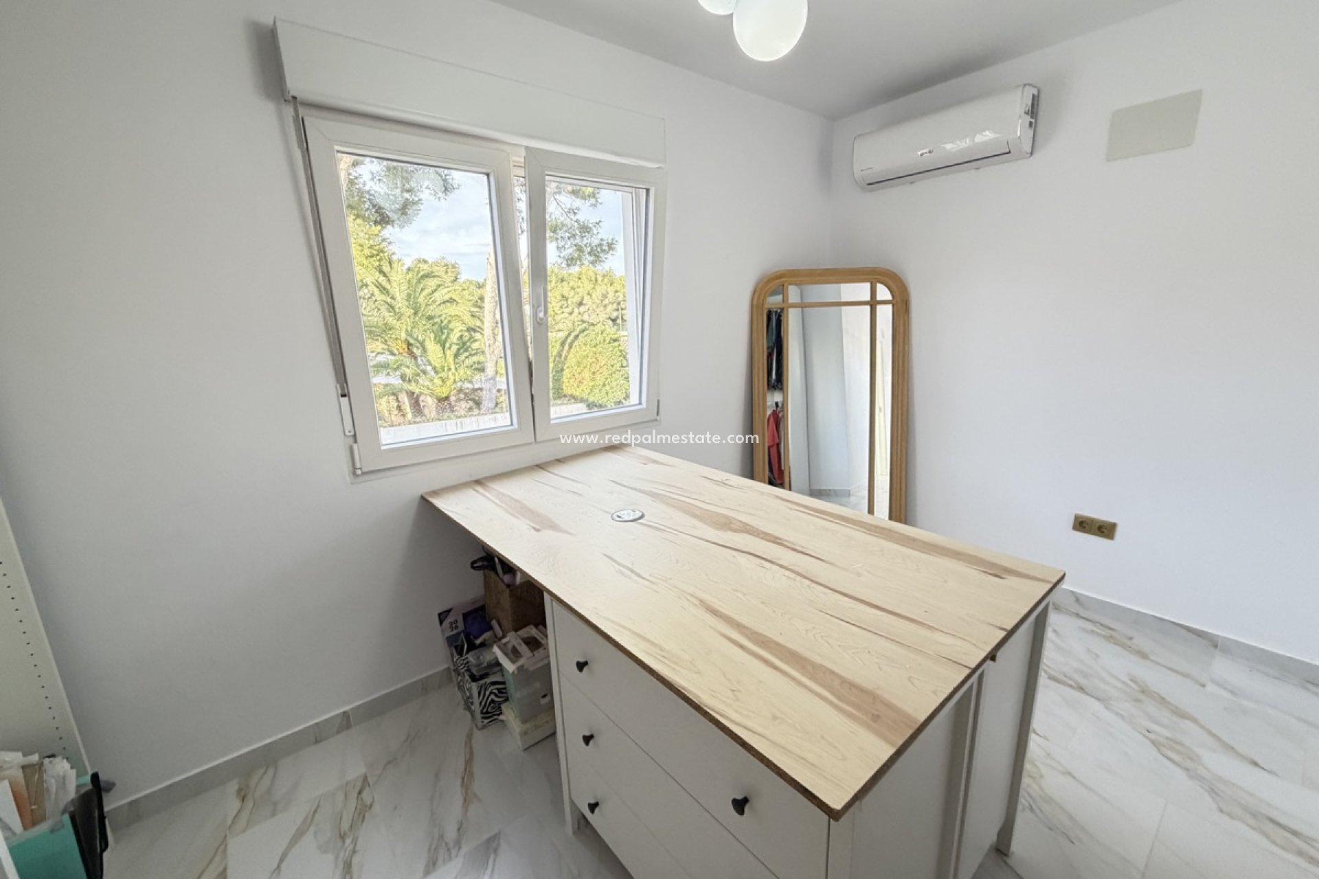 Revente - Villa -
Orihuela Costa - Villamartín