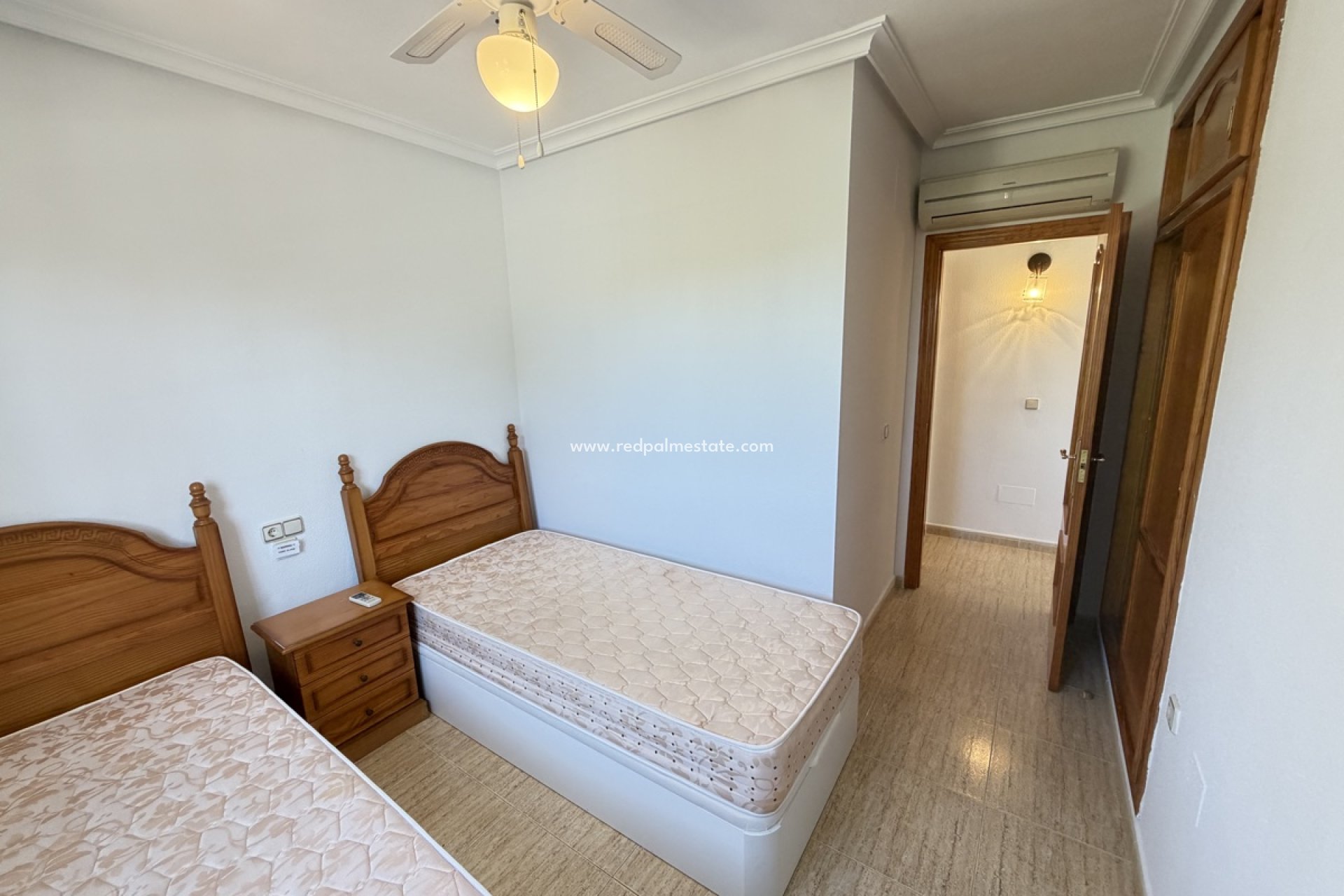 Revente - Villa -
Orihuela Costa - Villamartín